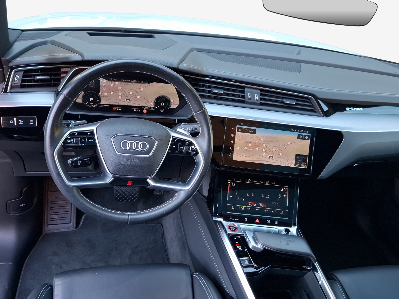 AUDI e-tron S Sportback quattro-image-9