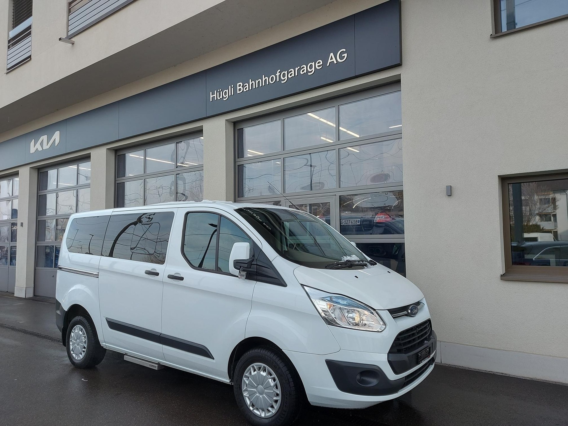 FORD Transit C Kombi 300 L1 2.2 TDCi 125 Trend "Liegetransport"-image-0