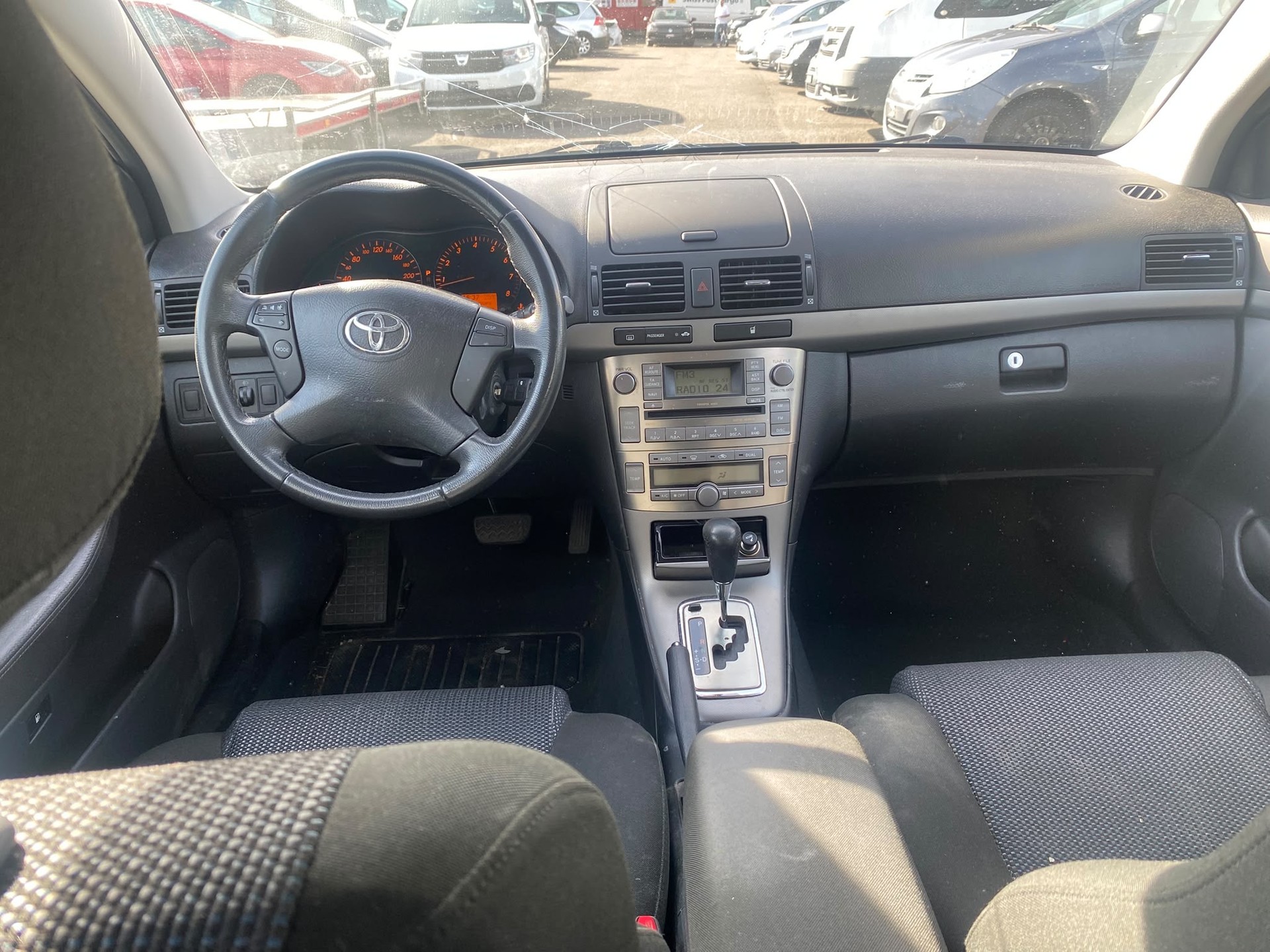 TOYOTA Avensis 1.8-image-5