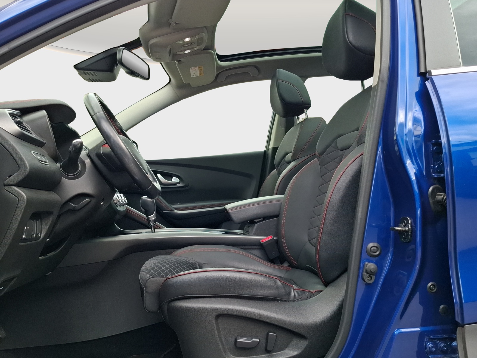 RENAULT Kadjar 1.3 16V Turbo Black Edition EDC // Panorama-image-8