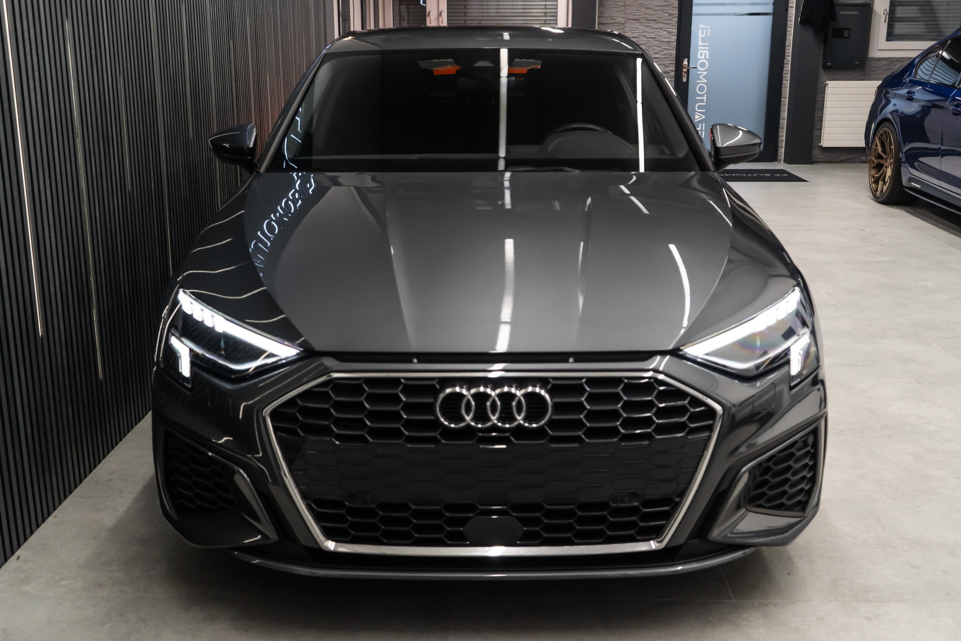 AUDI A3 Sportback 35 TDI S line S-tronic-image-5