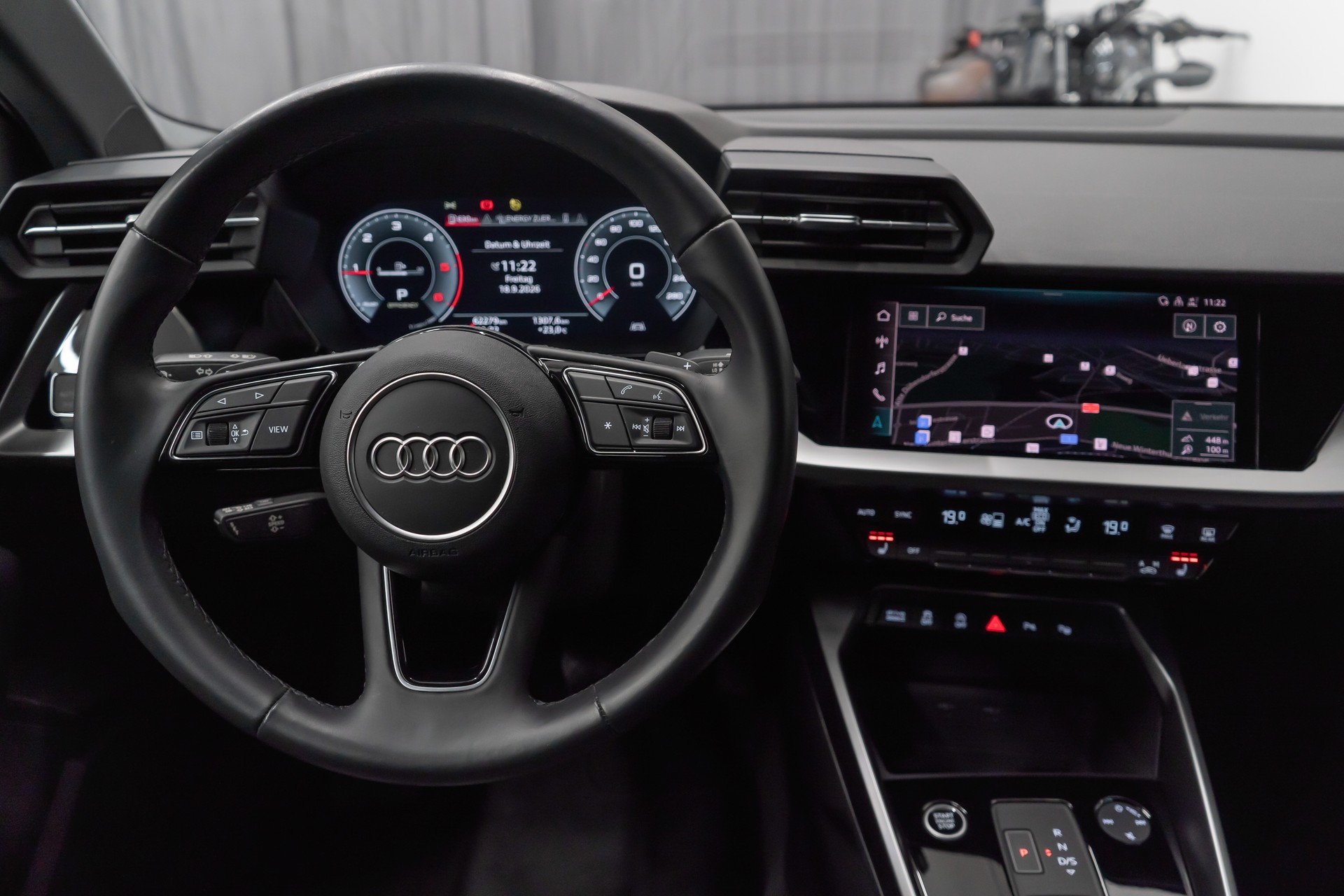 AUDI A3 Sportback 35 TDI S line S-tronic-image-20