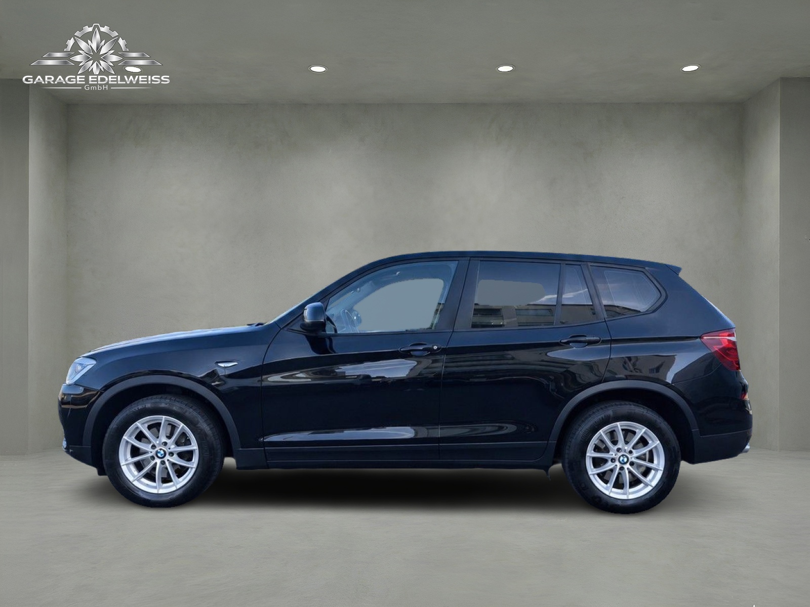 BMW X3 xDrive 20d Steptronic-showroom-element-1