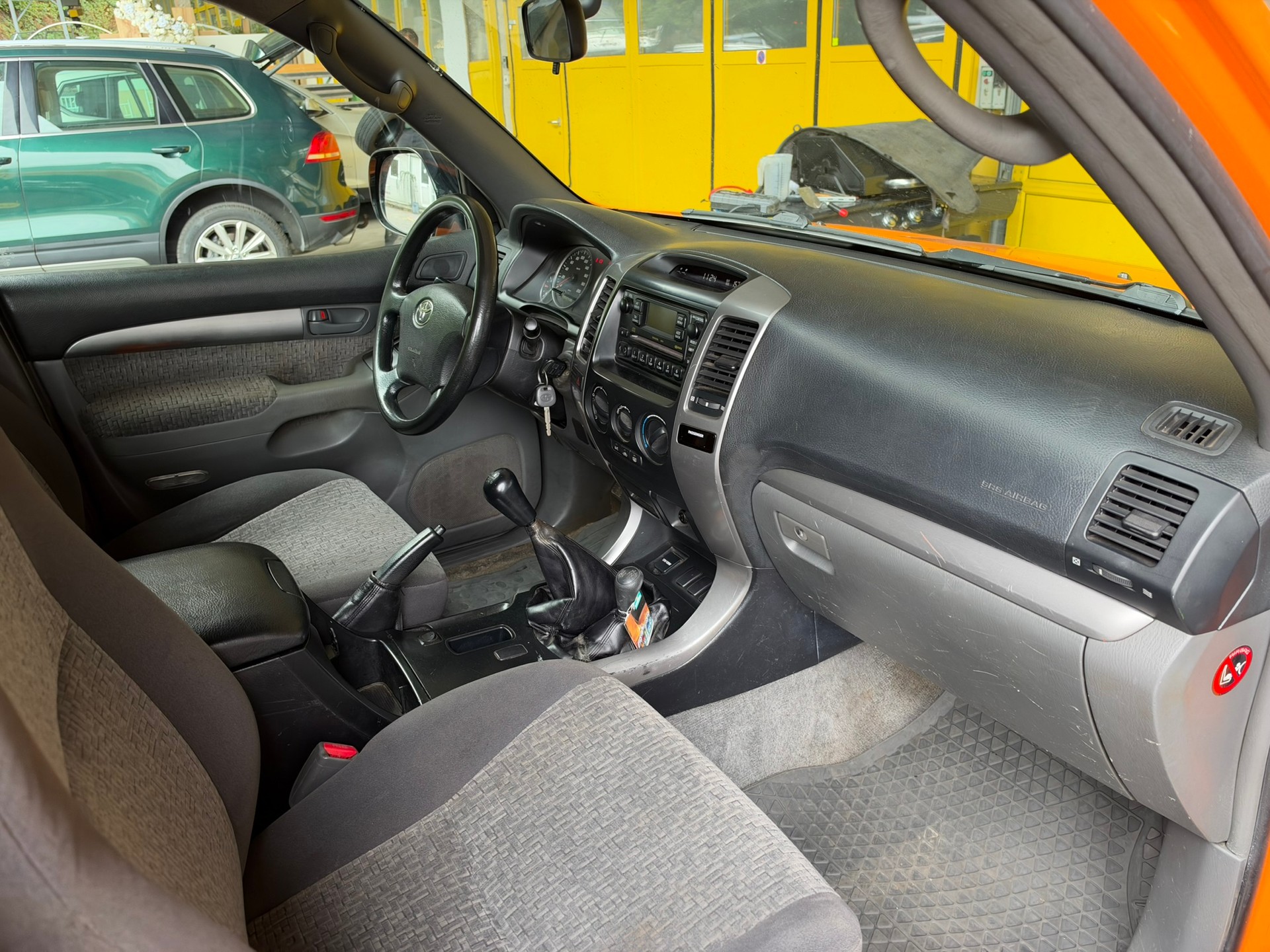 TOYOTA Land Cruiser 3.0 TD Linea Terra-image-8