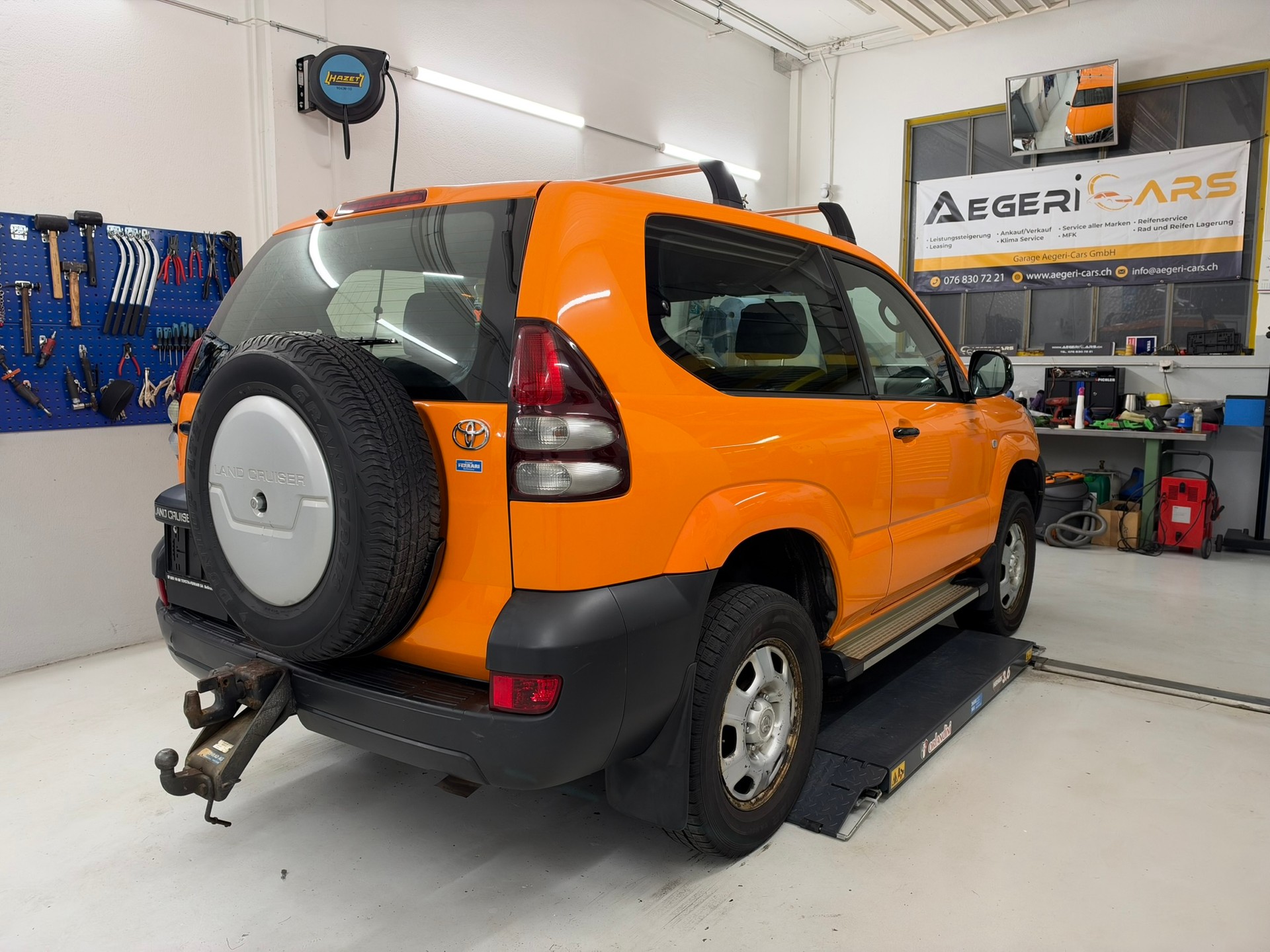 TOYOTA Land Cruiser 3.0 TD Linea Terra-image-3