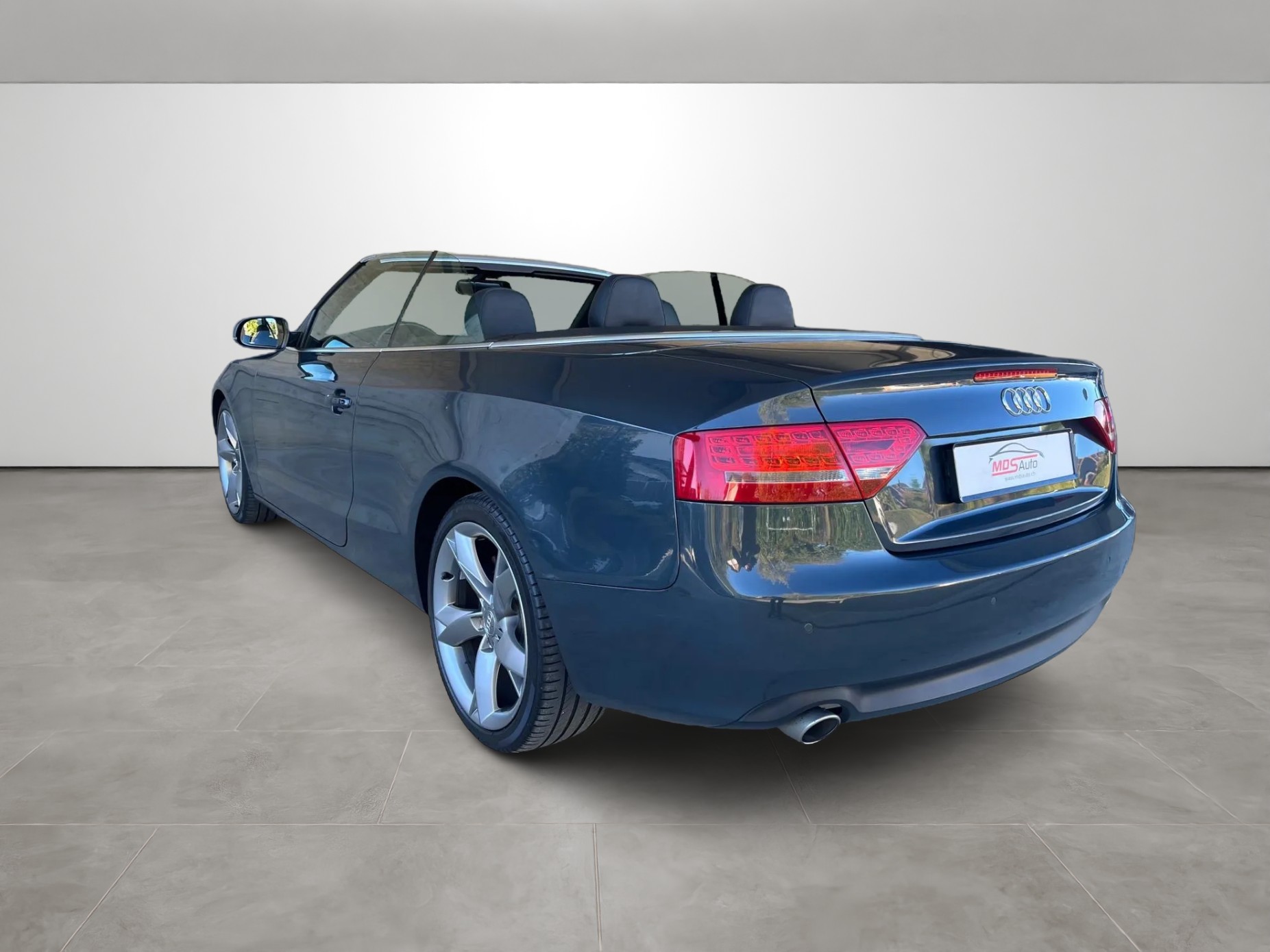 AUDI A5 Cabriolet 3.0 TDI quattro S-tronic-image-6