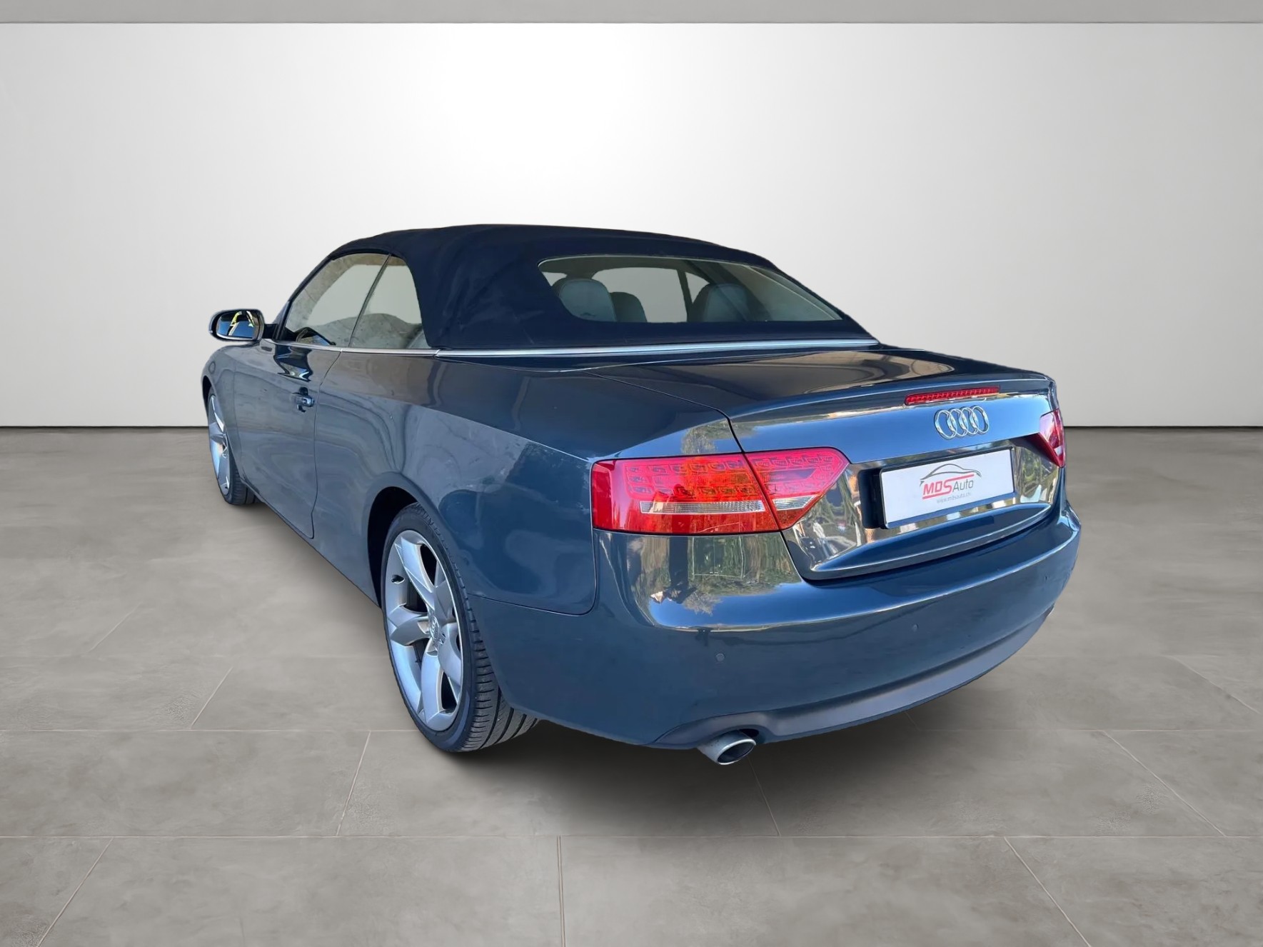 AUDI A5 Cabriolet 3.0 TDI quattro S-tronic-image-7