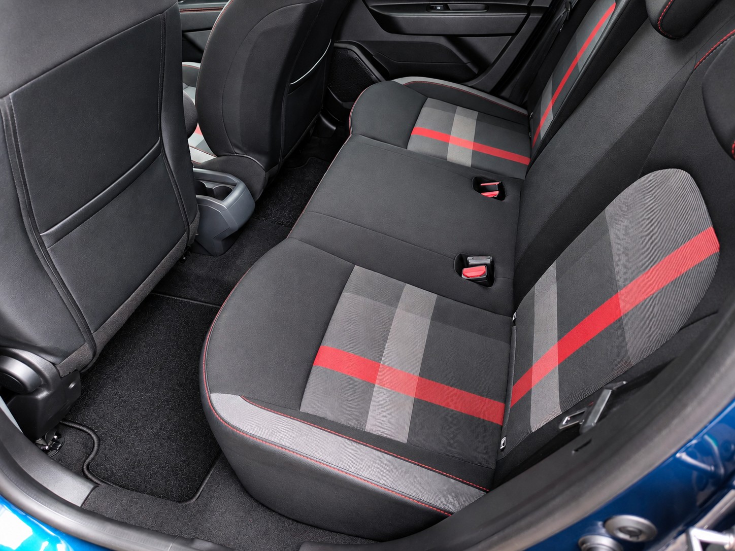 DACIA Duster TCe 130 Prestige 4x4-image-5