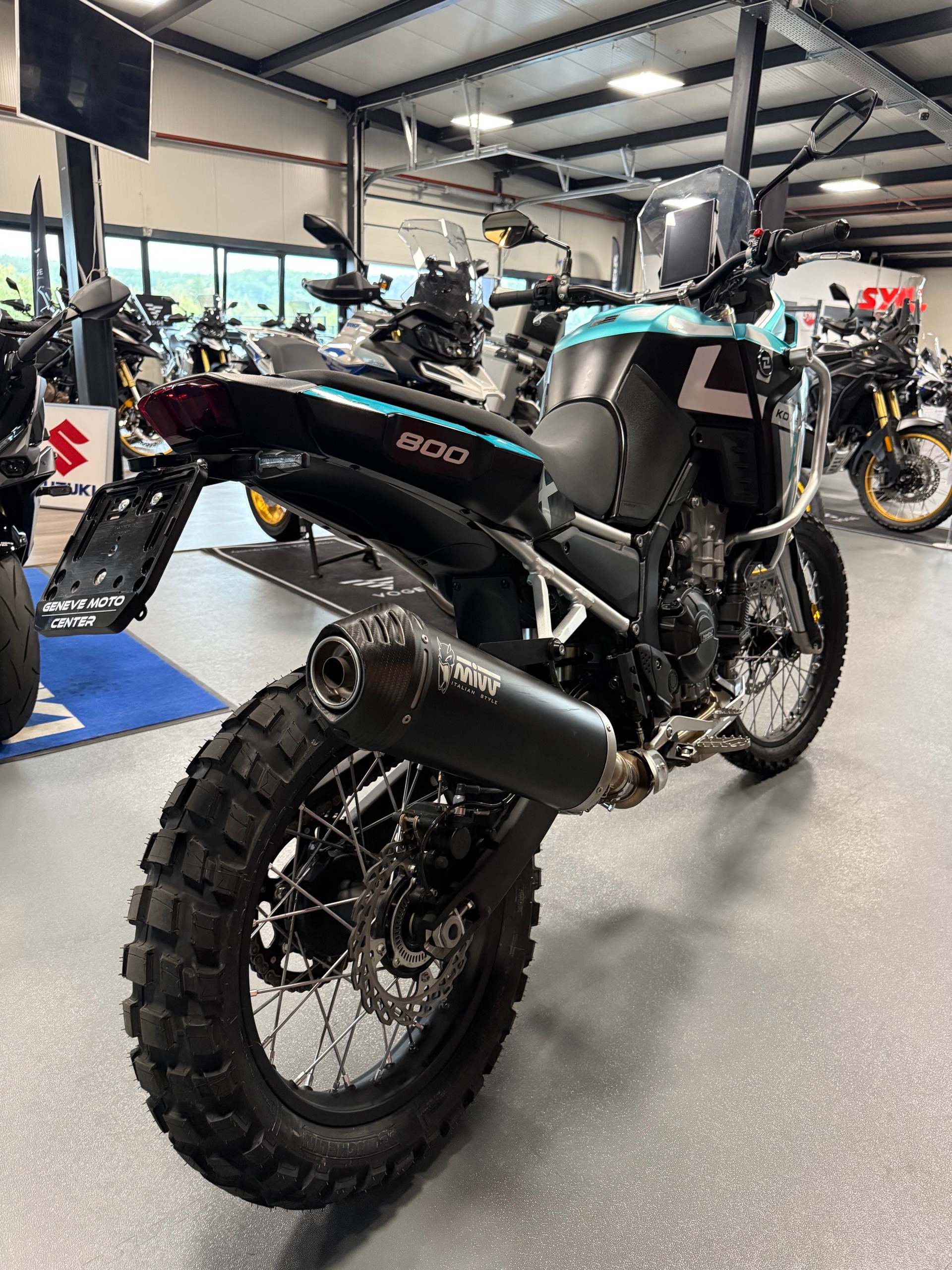 KOVE 800 X Rally-showroom-element-3