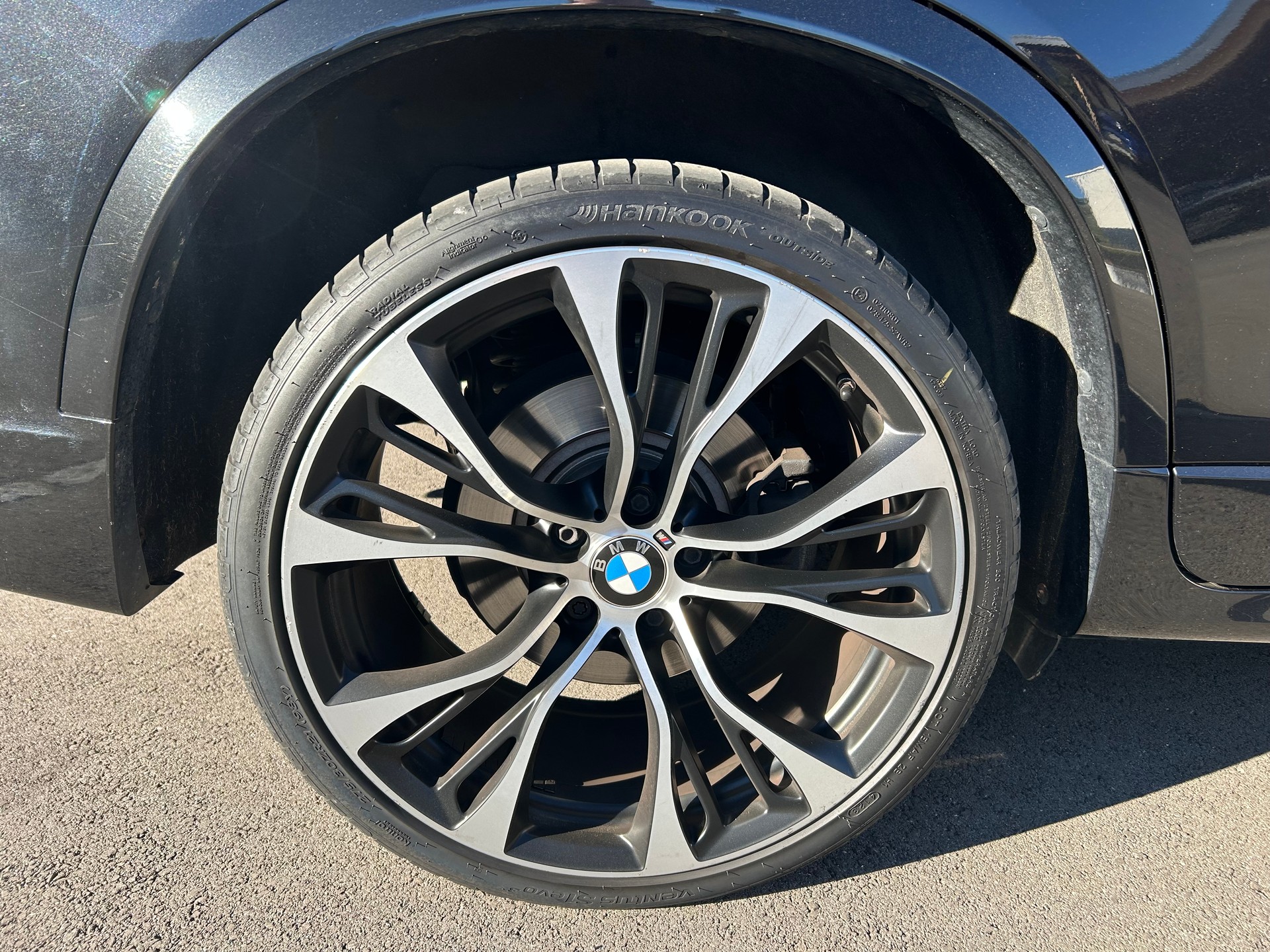 BMW 28i xDrive-image-4