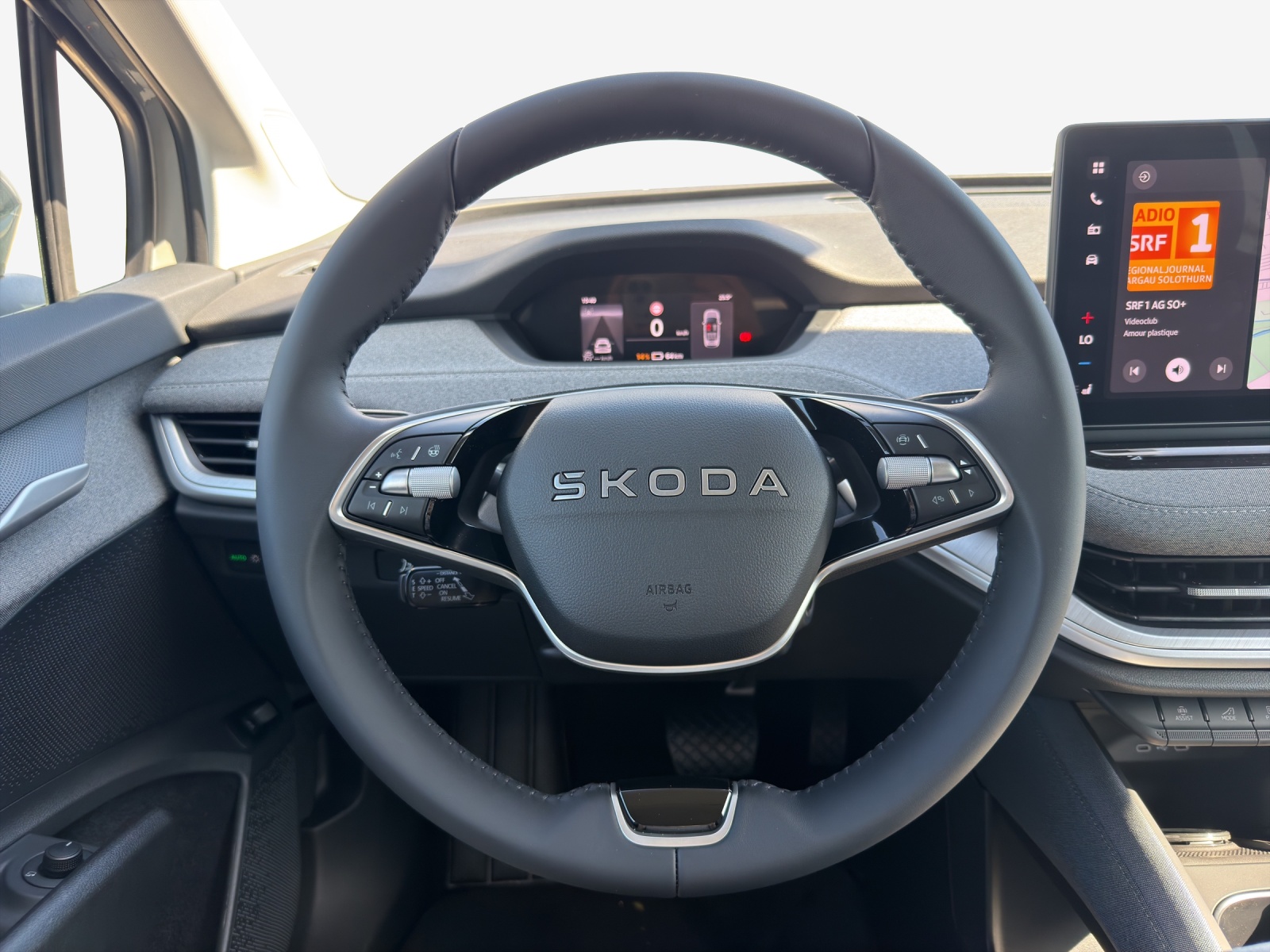 SKODA Enyaq 85x Dynamic 4x4-image-6