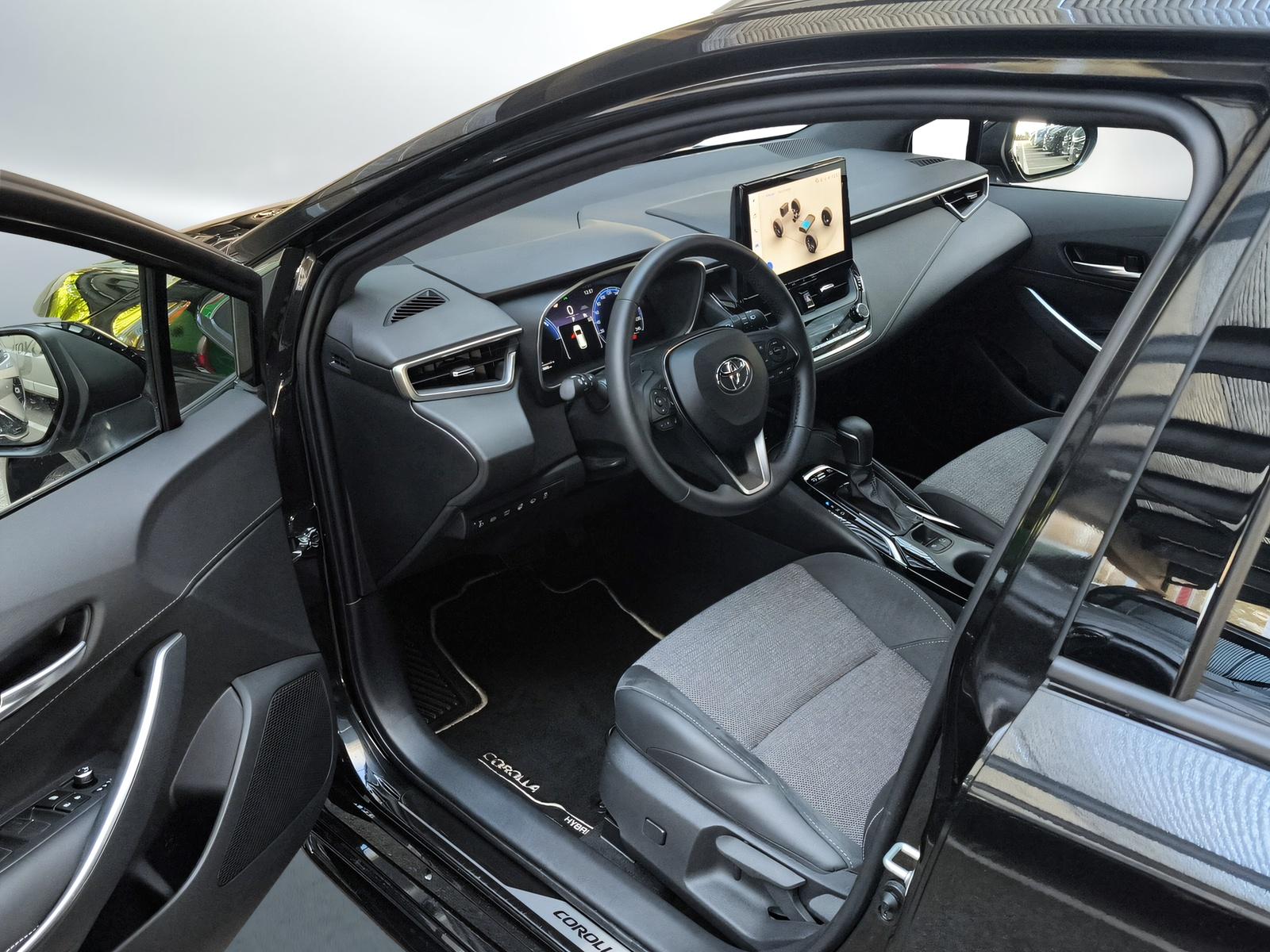 TOYOTA Corolla Touring Sports 2.0 HSD Trend-image-15
