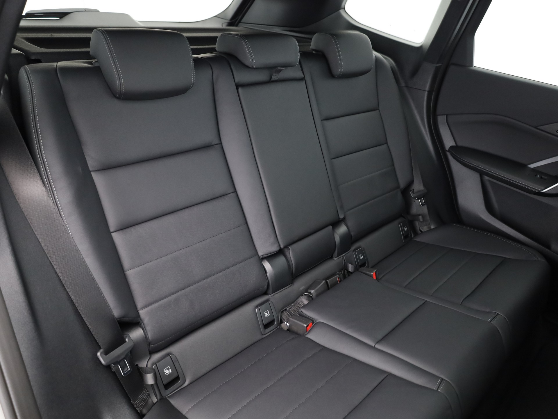 BMW X1 xDrive 30e M Sport-image-13
