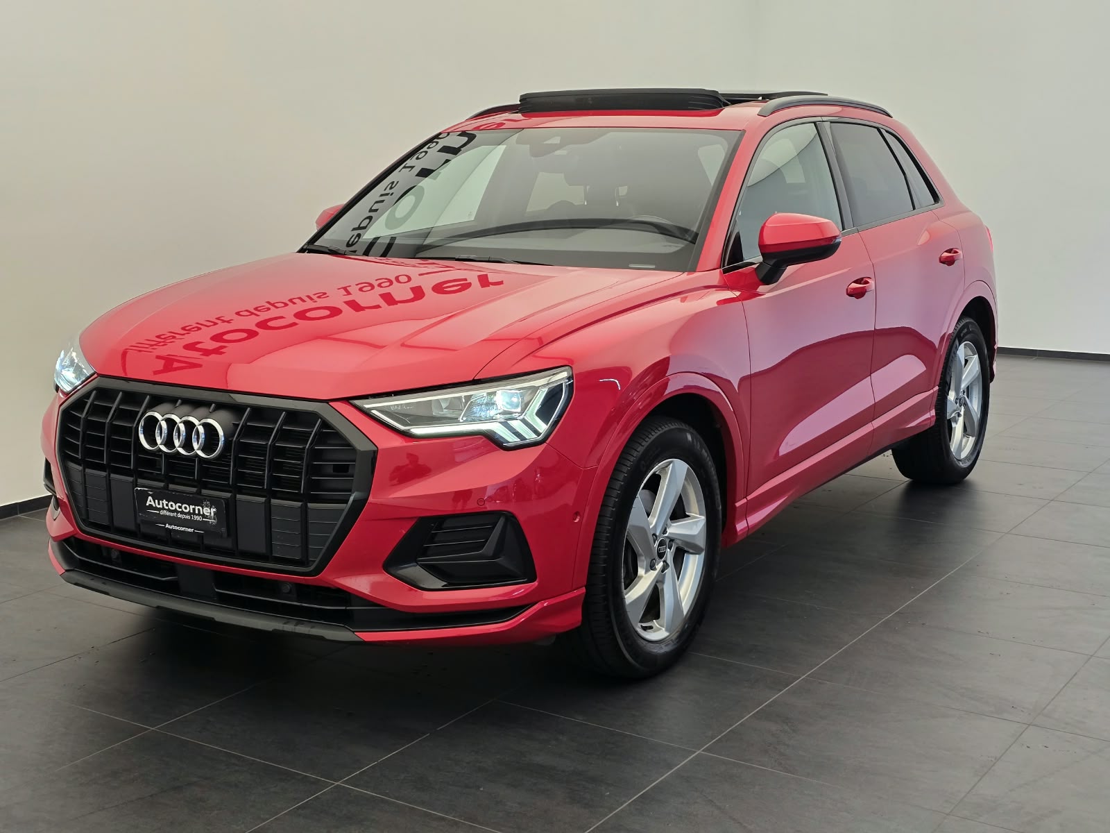 AUDI Q3 Sportback 35 TFSI S line S-tronic-showroom-element-2
