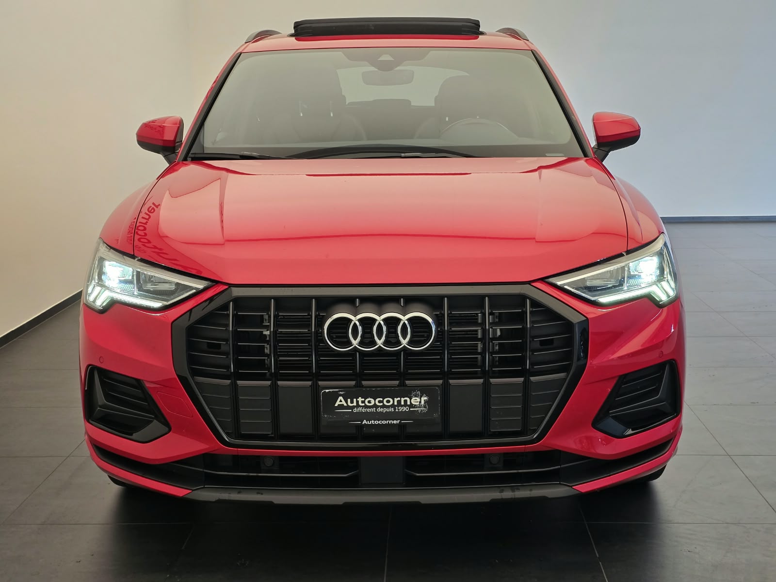 AUDI Q3 Sportback 35 TFSI S line S-tronic-showroom-element-3