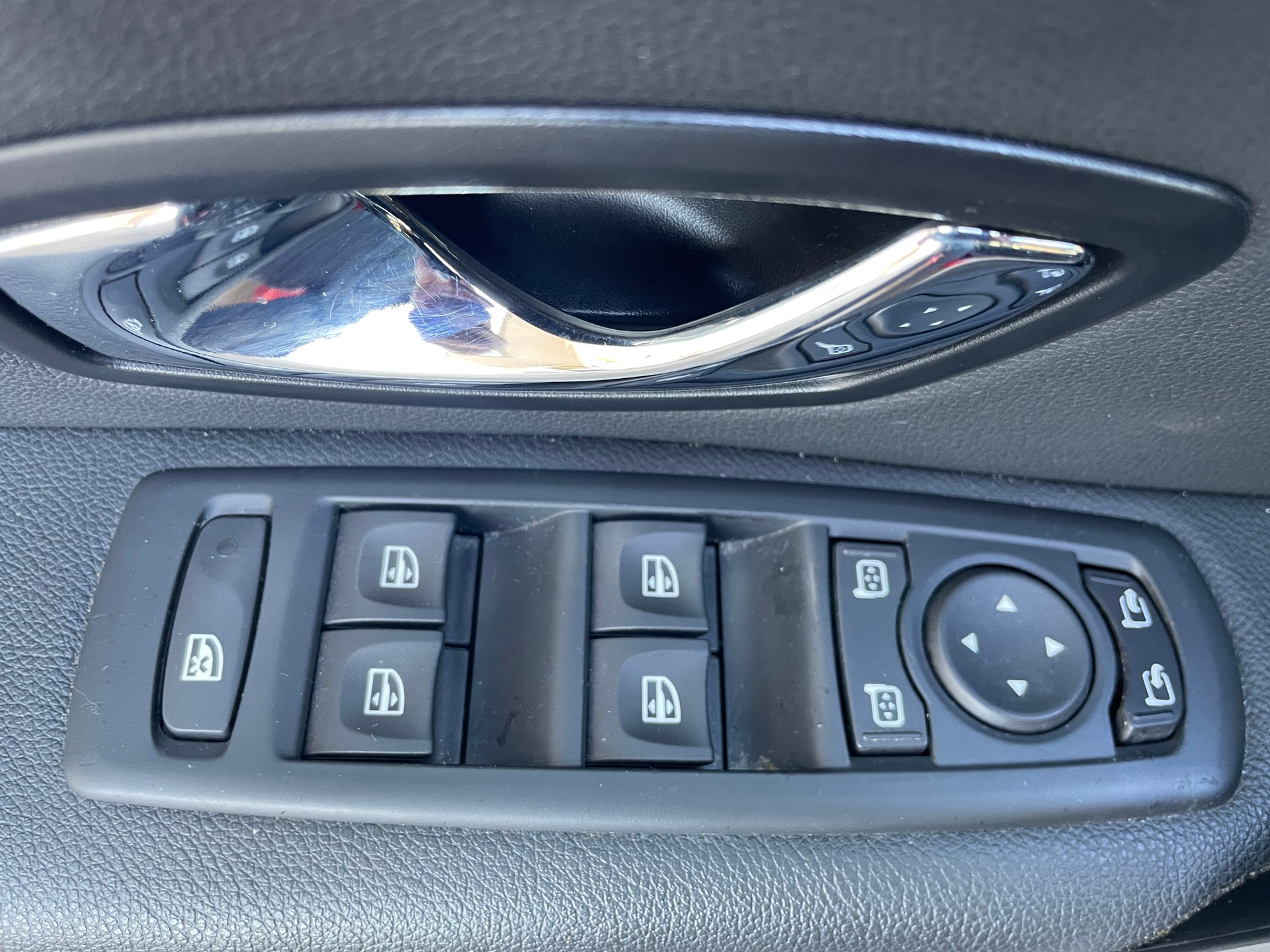 RENAULT Mégane Grandtour 1.5 dCi Bose EDC-image-15