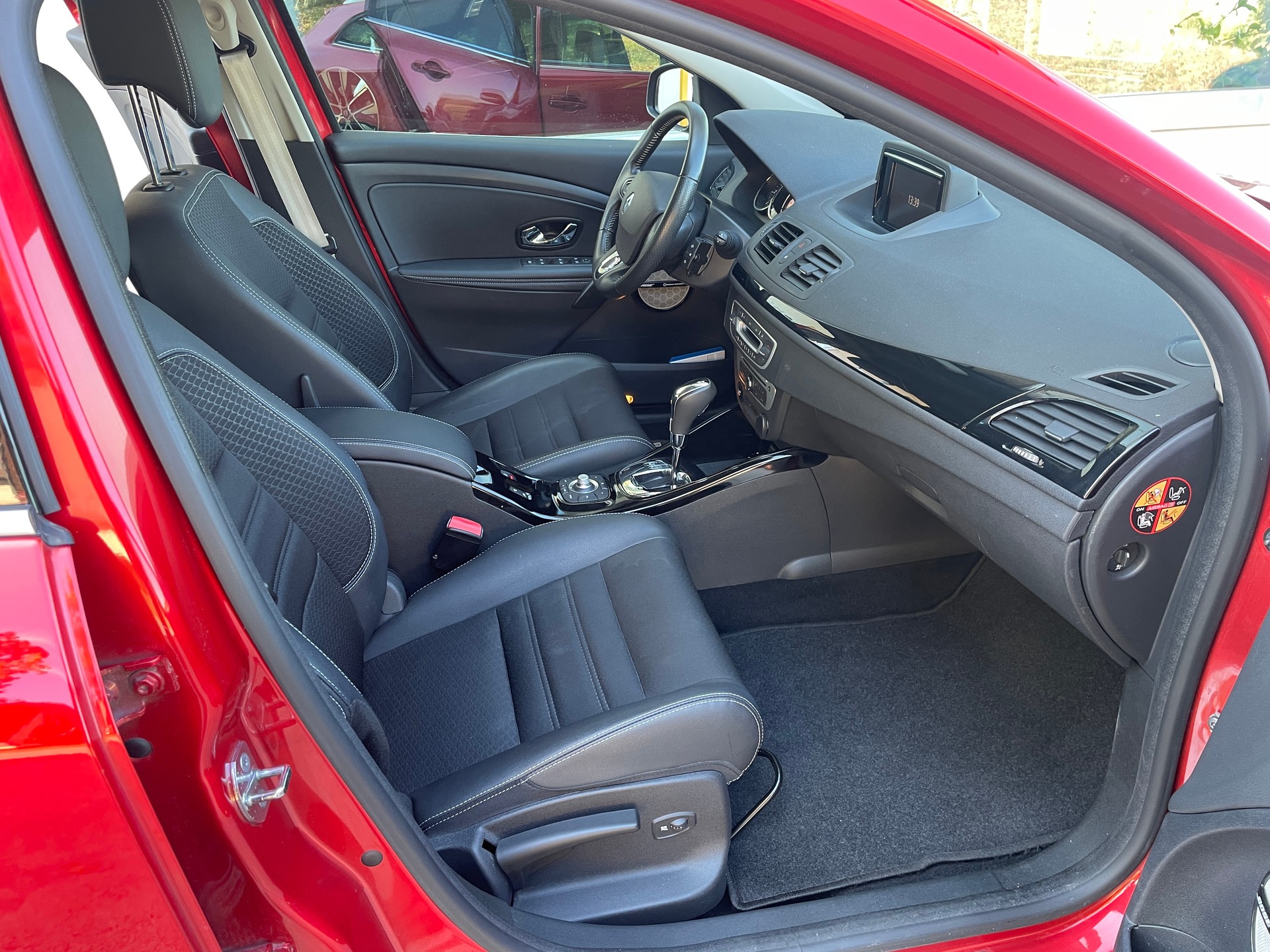 RENAULT Mégane Grandtour 1.5 dCi Bose EDC-image-5