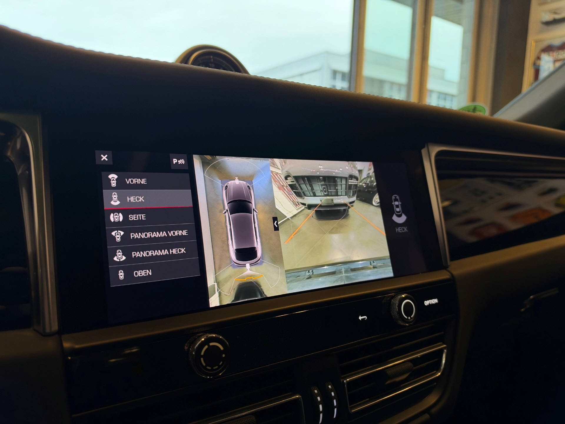 PORSCHE Macan 2.9 V6 S-image-18