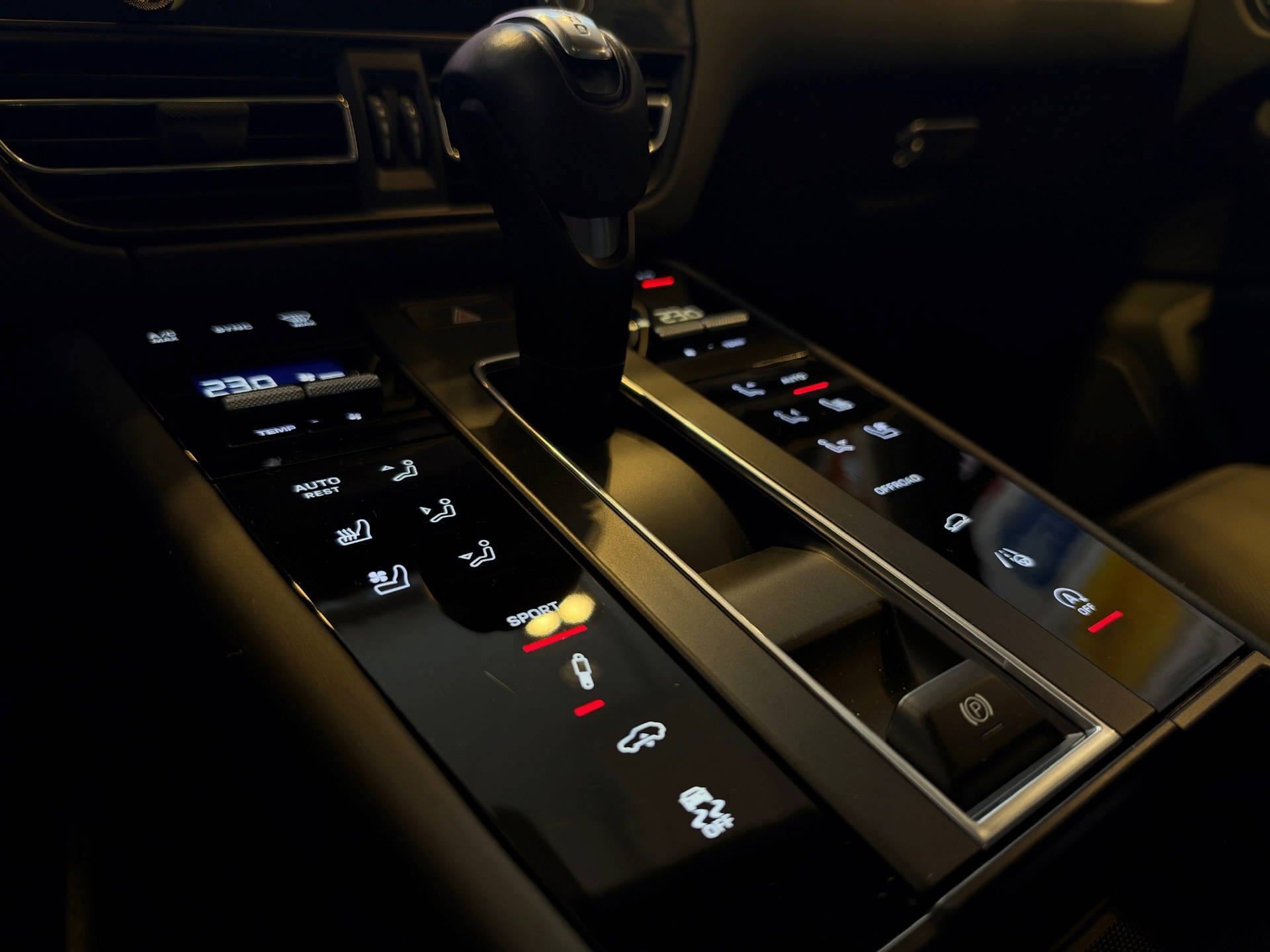 PORSCHE Macan 2.9 V6 S-image-19