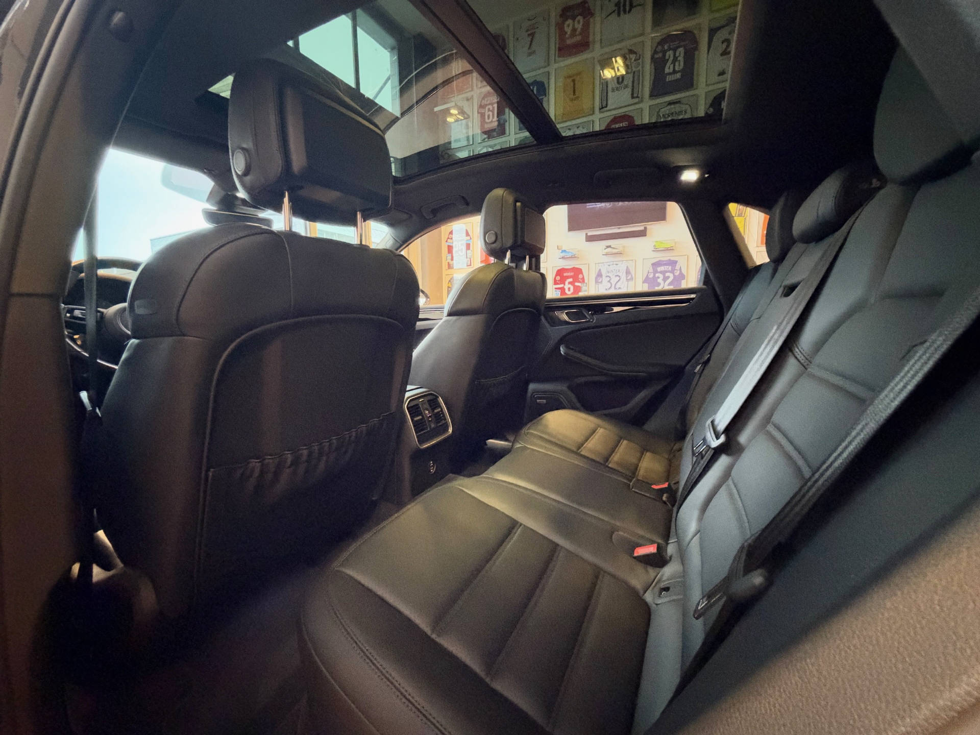 PORSCHE Macan 2.9 V6 S-image-13