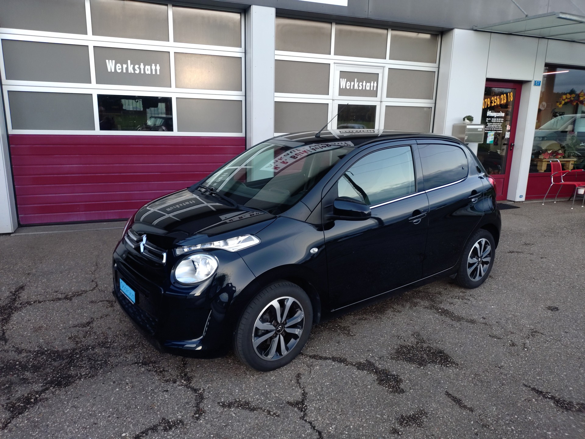 CITROEN C1 1.0 VTi ETG5 Shine-image-1