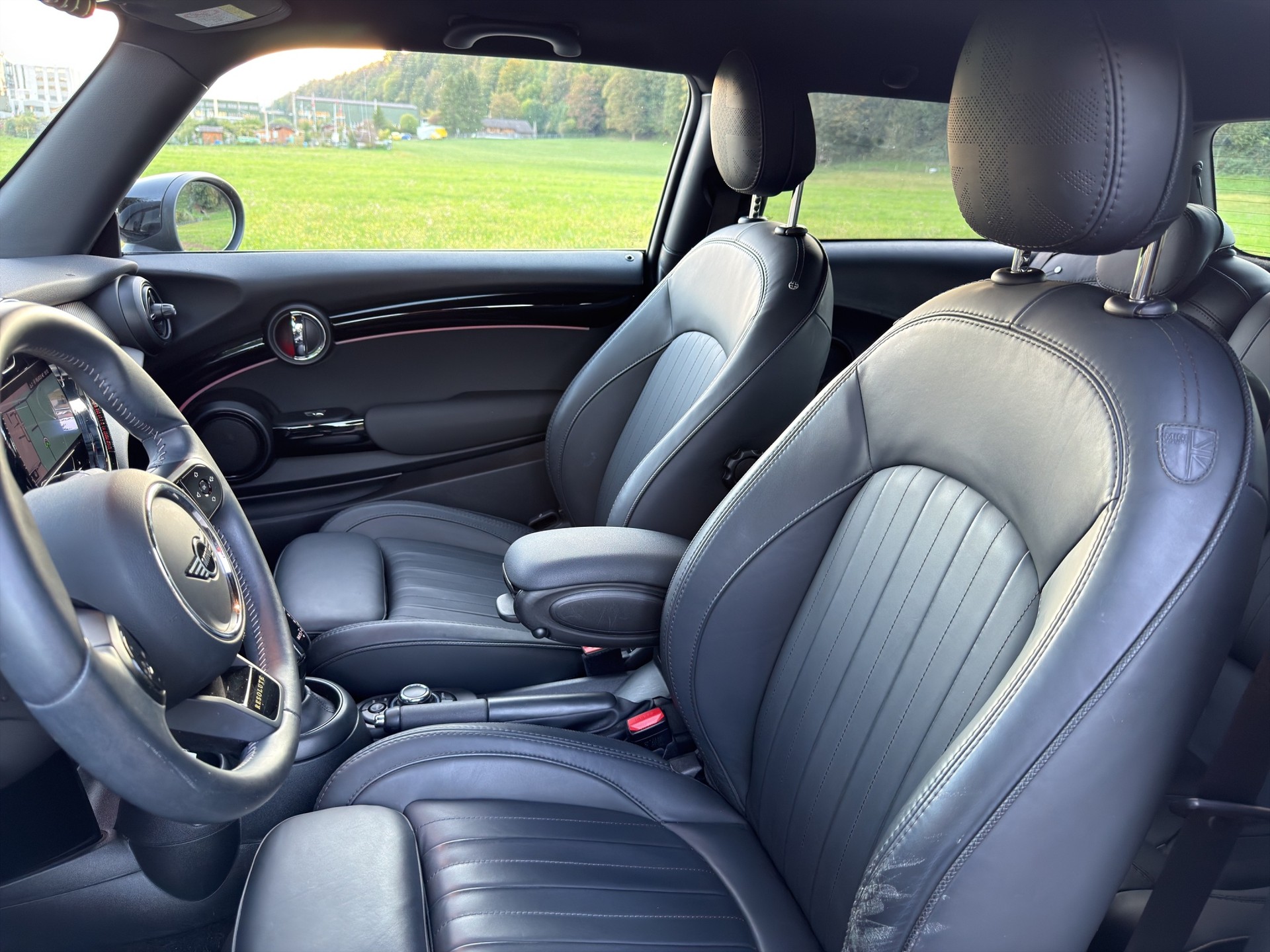 MINI Cooper Resolute Edition Steptronic DKG-image-12