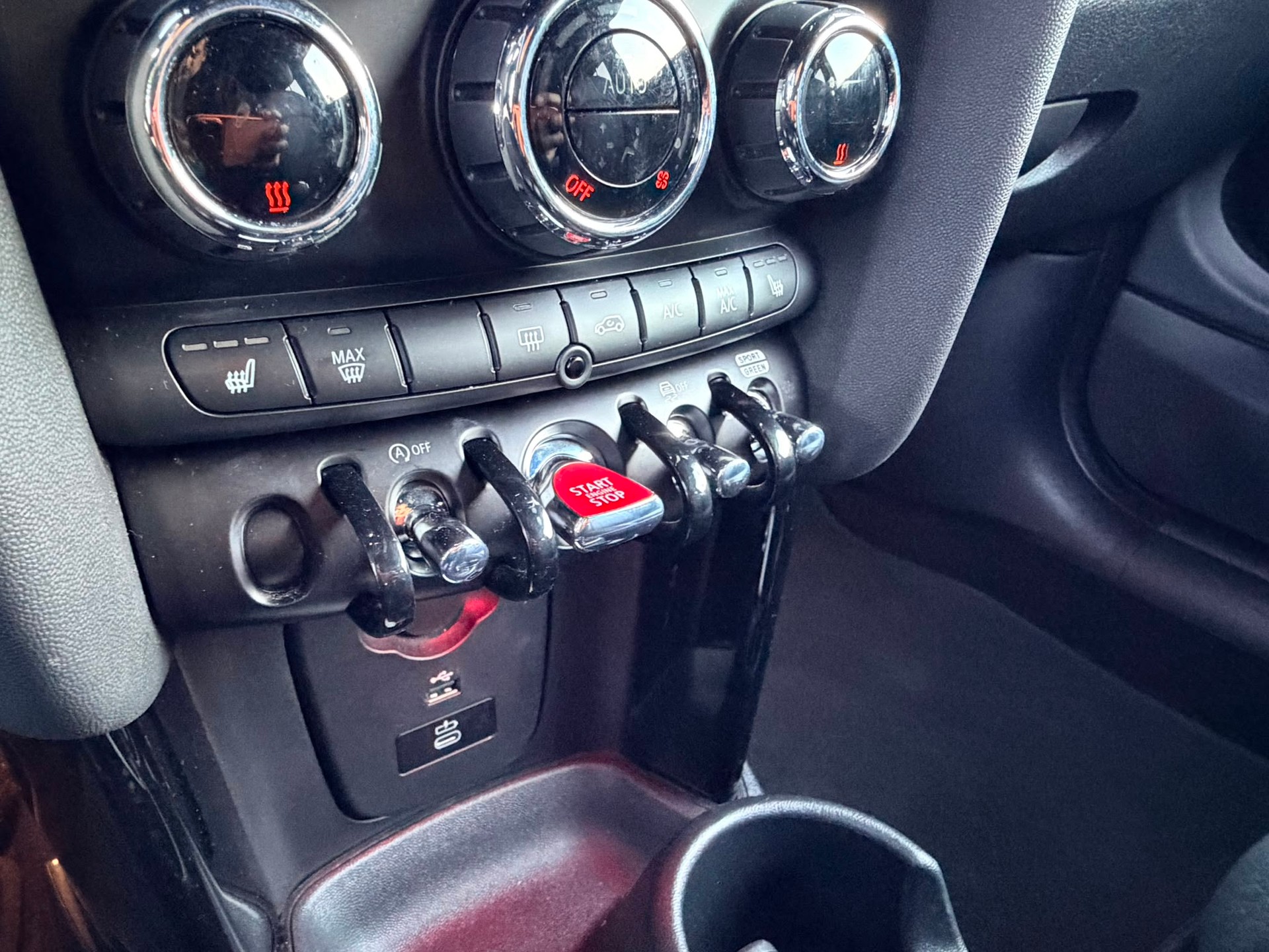 MINI Cooper Resolute Edition Steptronic DKG-image-15