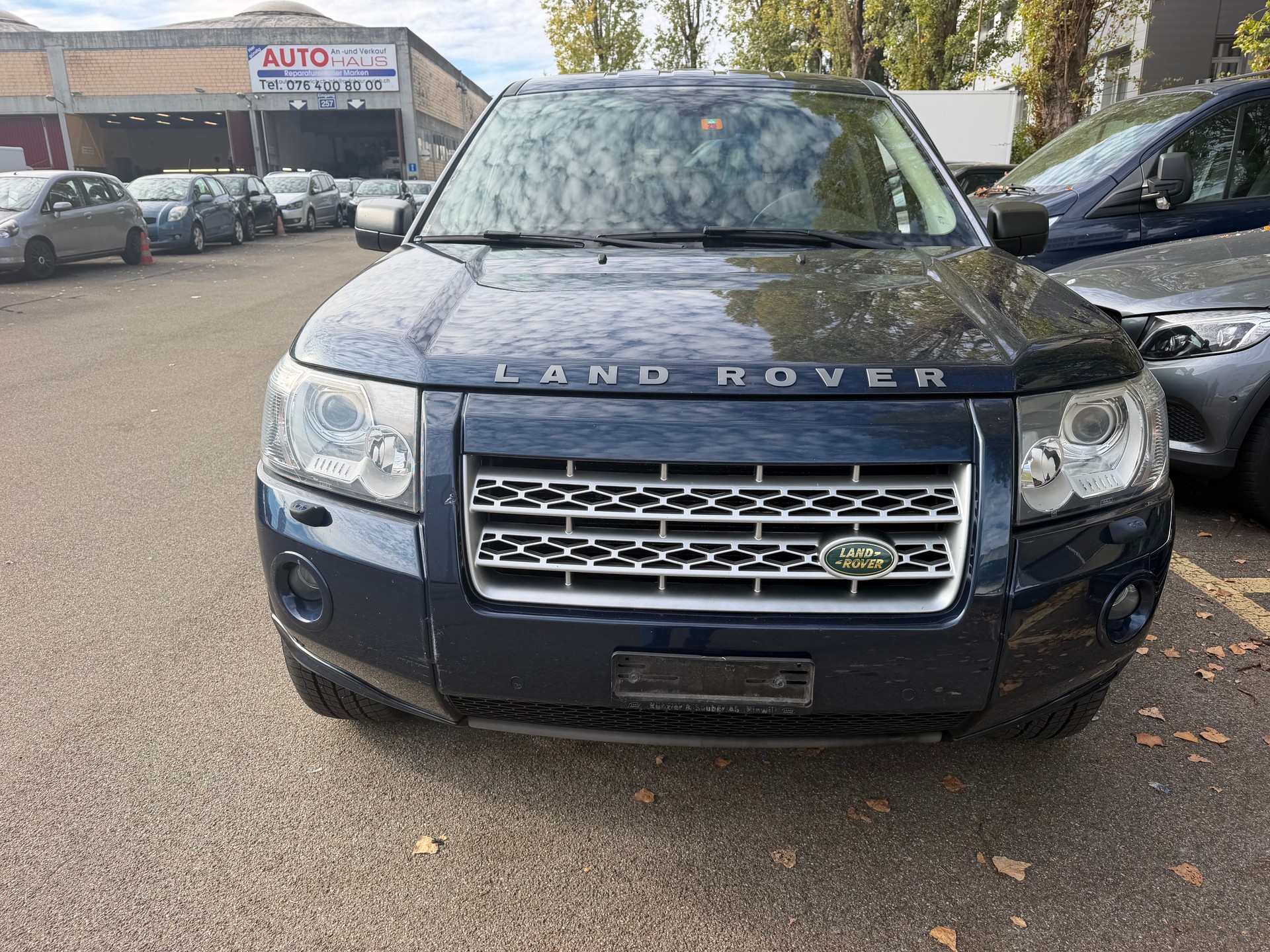 LAND ROVER Freelander 2.2 TD4 SE Automatic-image-1