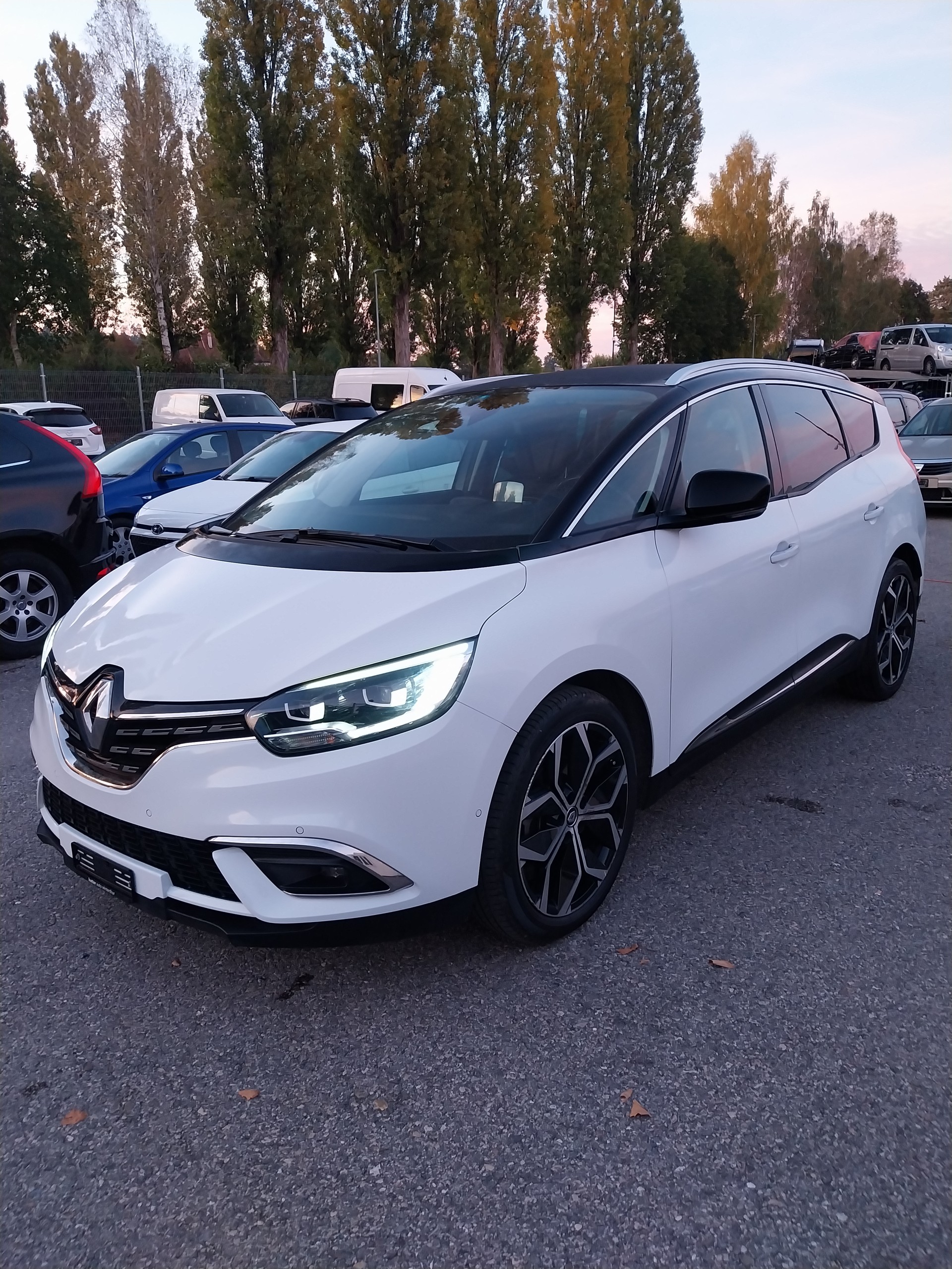 RENAULT Grand Scénic 1.3 16V Turbo Intens EDC