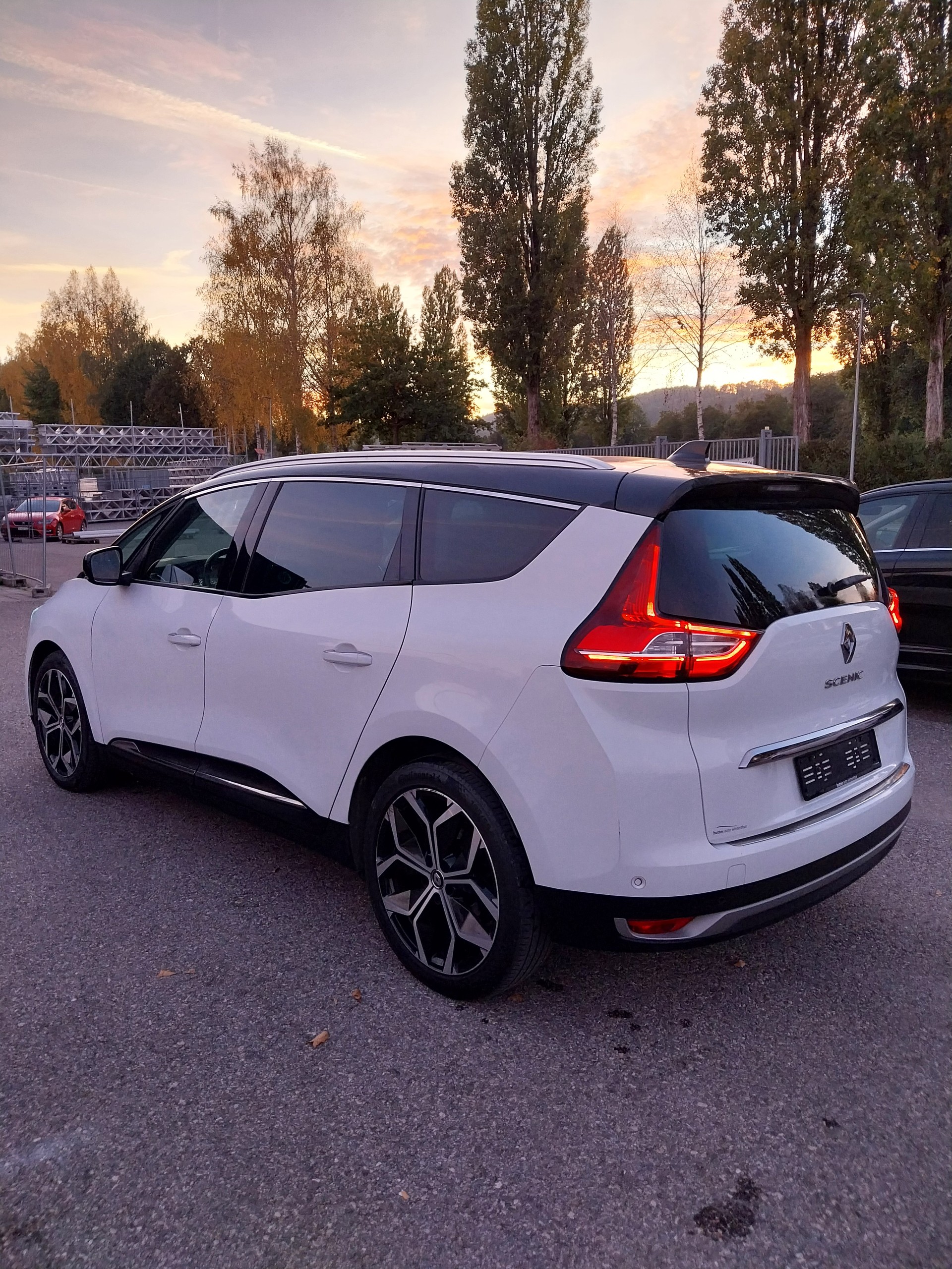 RENAULT Grand Scénic 1.3 16V Turbo Intens EDC-image-5