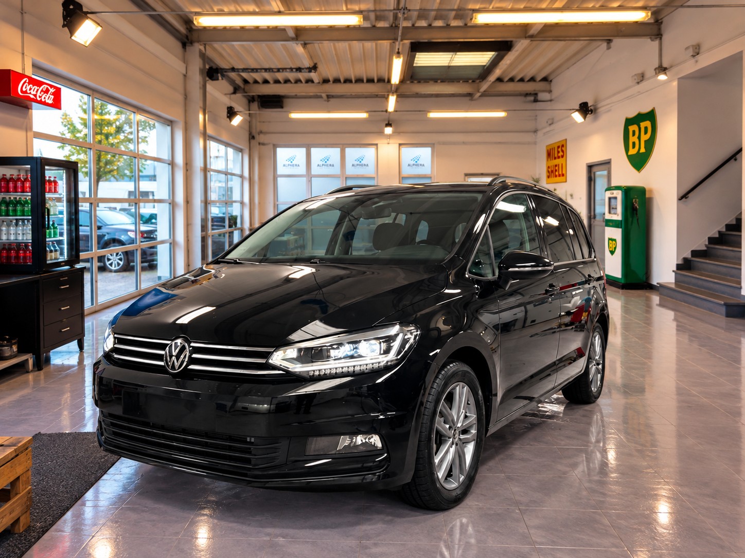 VW Touran 1.5 TSI EVO Comfortline United DSG Automat 7-Plätzer + AHK 1500kg-image-1