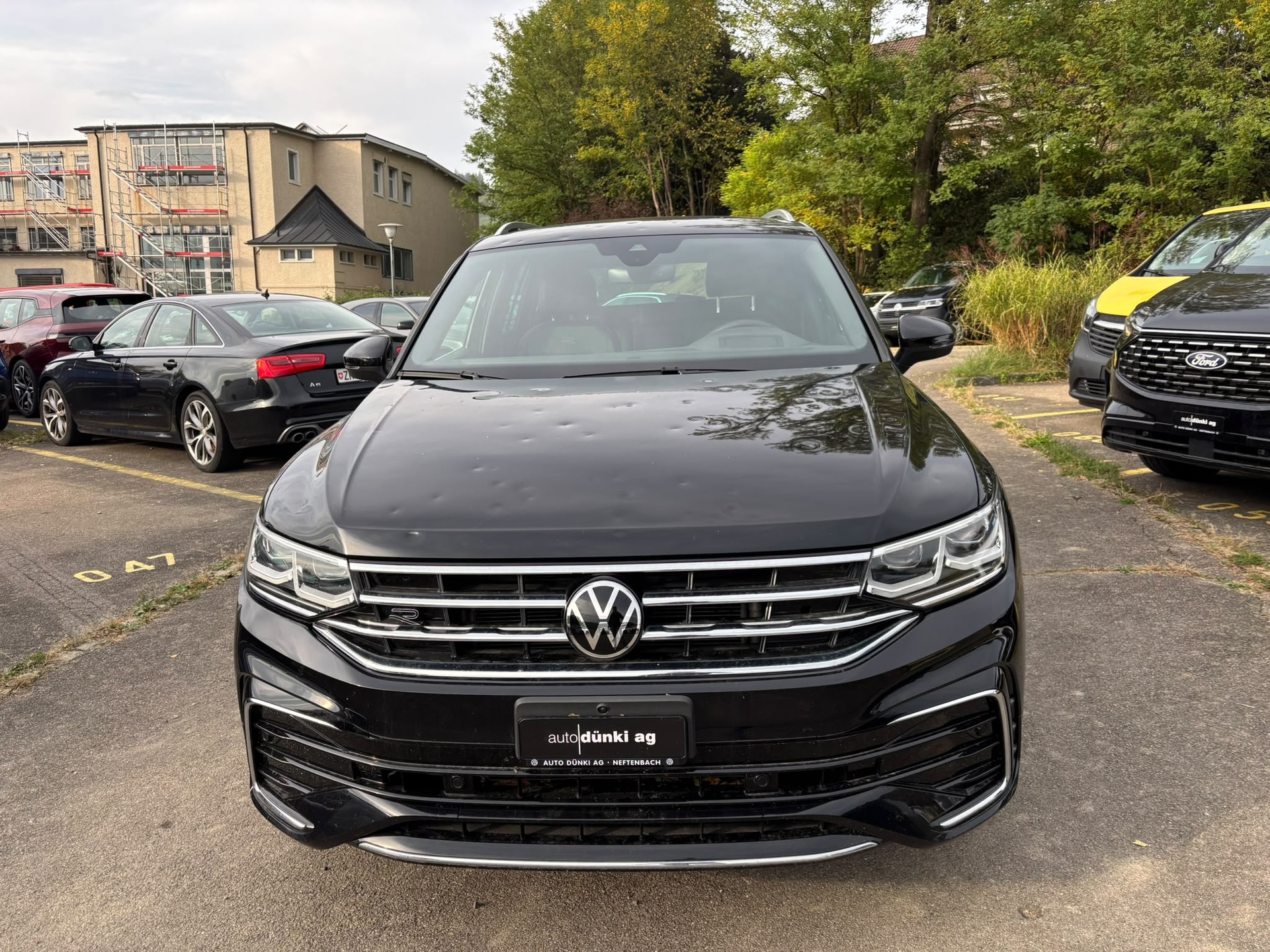 VW Tiguan 2.0TSI R-Line 4Motion DSG-image-8