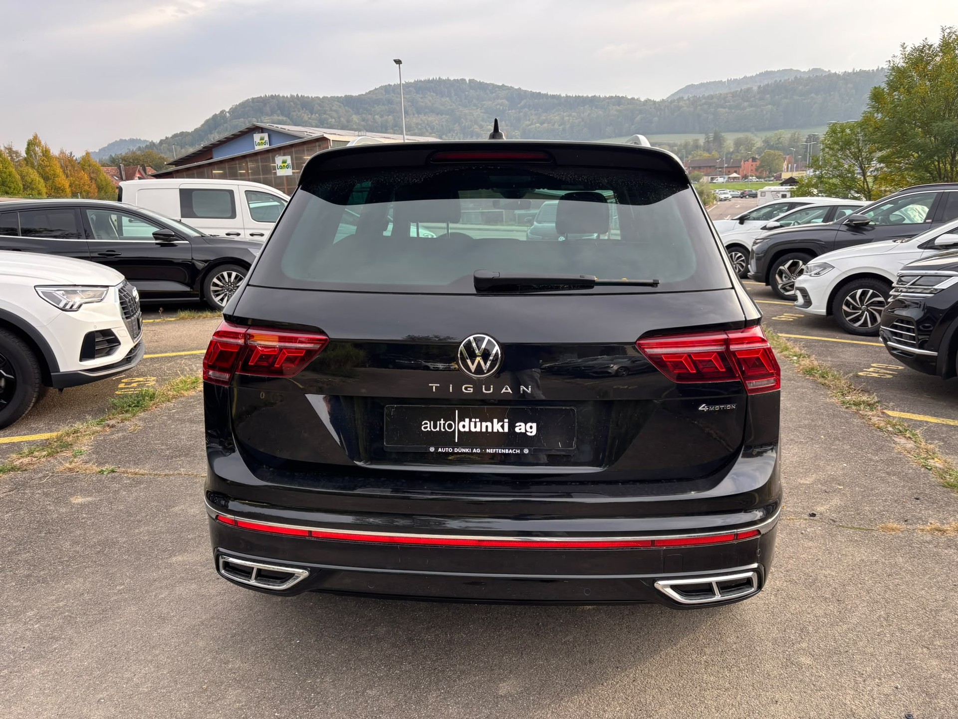 VW Tiguan 2.0TSI R-Line 4Motion DSG-image-4