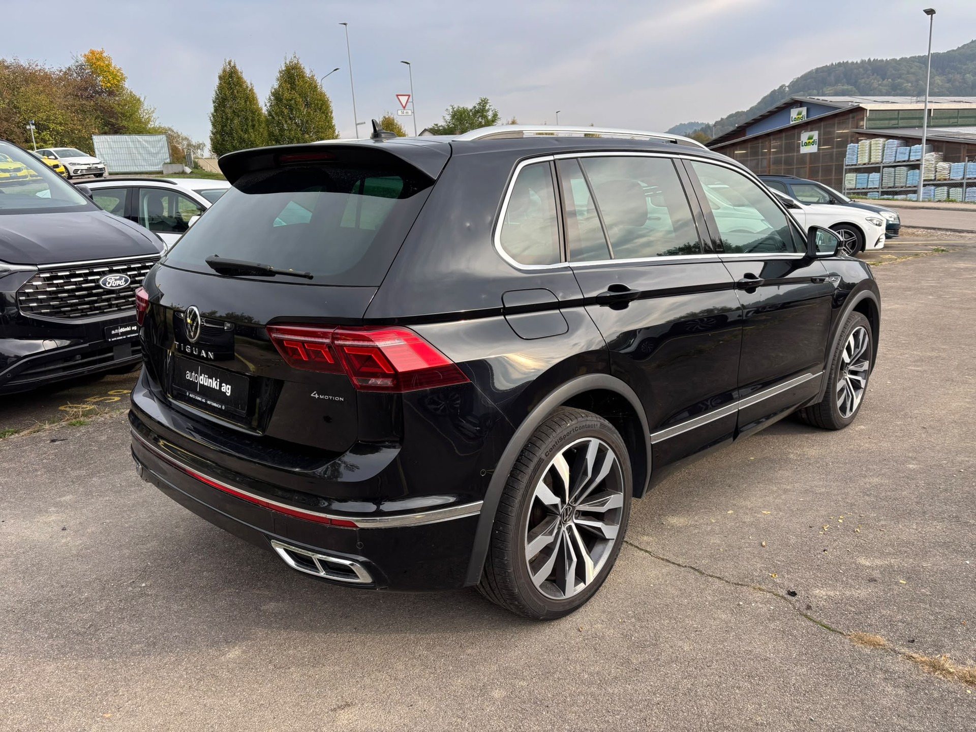 VW Tiguan 2.0TSI R-Line 4Motion DSG-image-5