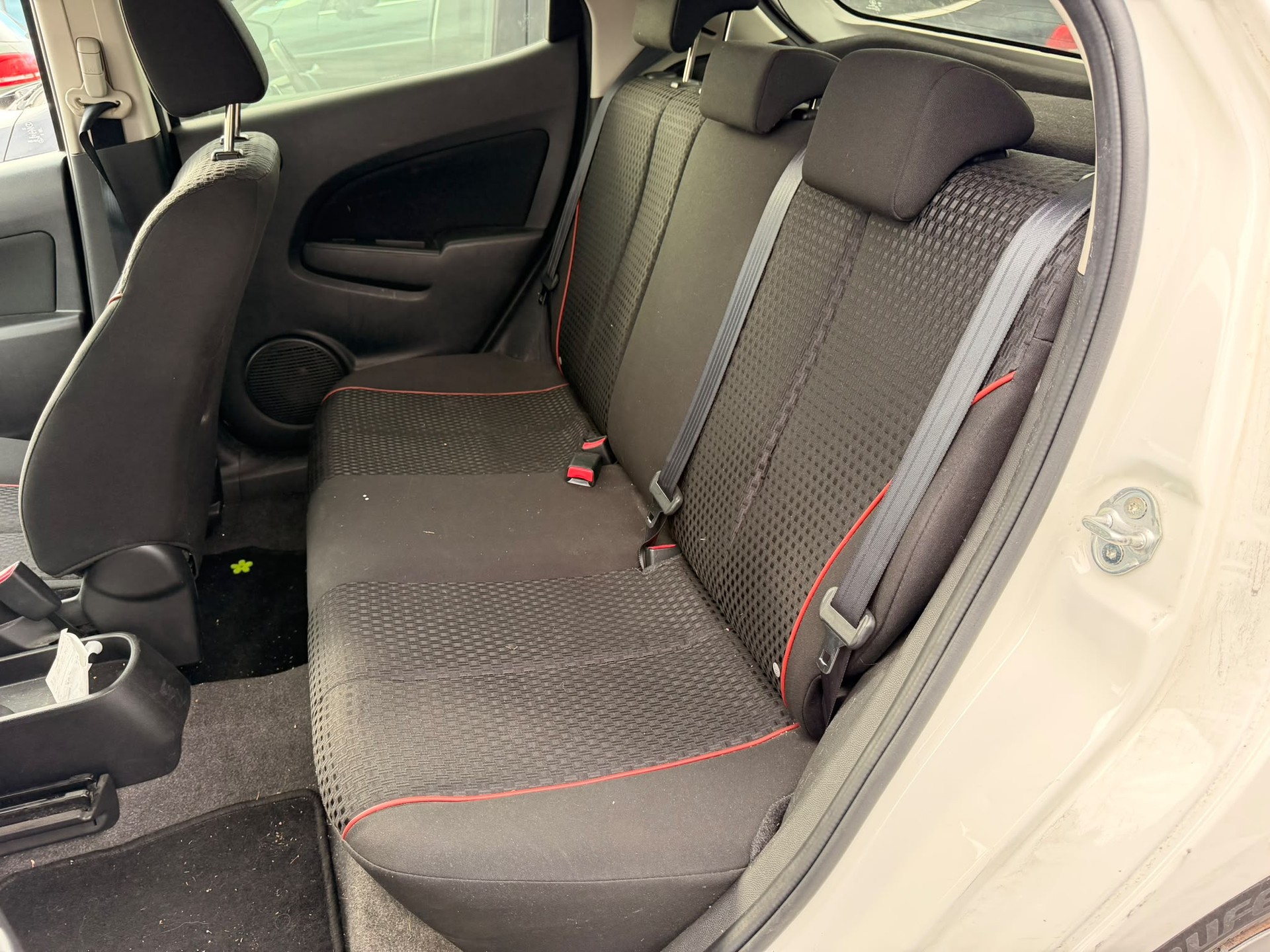MAZDA 2 1.5i 16V Sport-image-6
