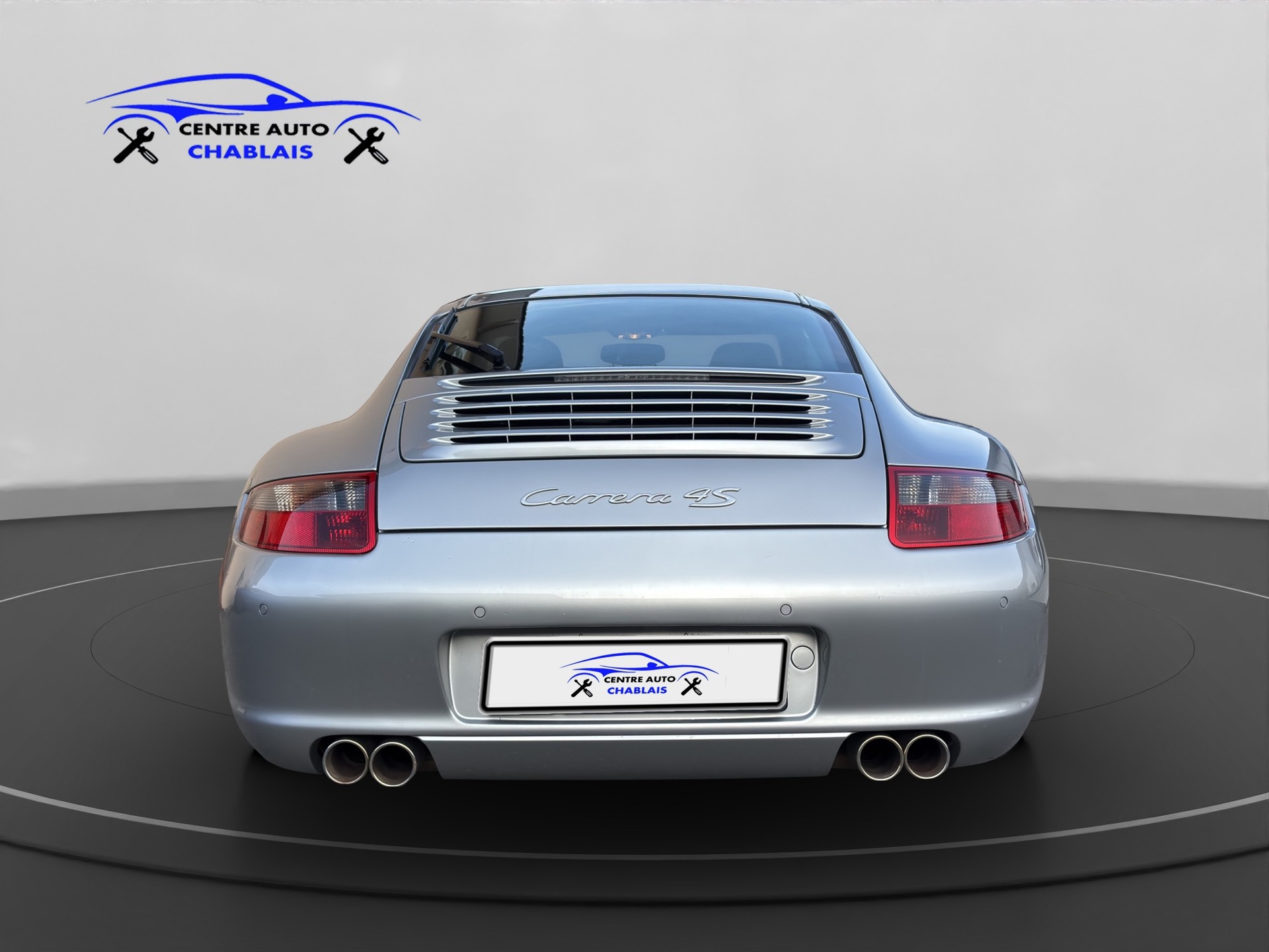 PORSCHE 911 Carrera 4S-image-4