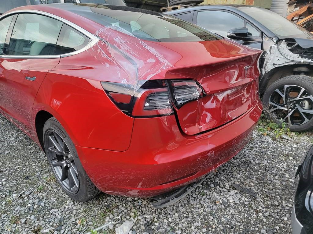 TESLA Model 3 Long Range Dual Motor AWD-image-3