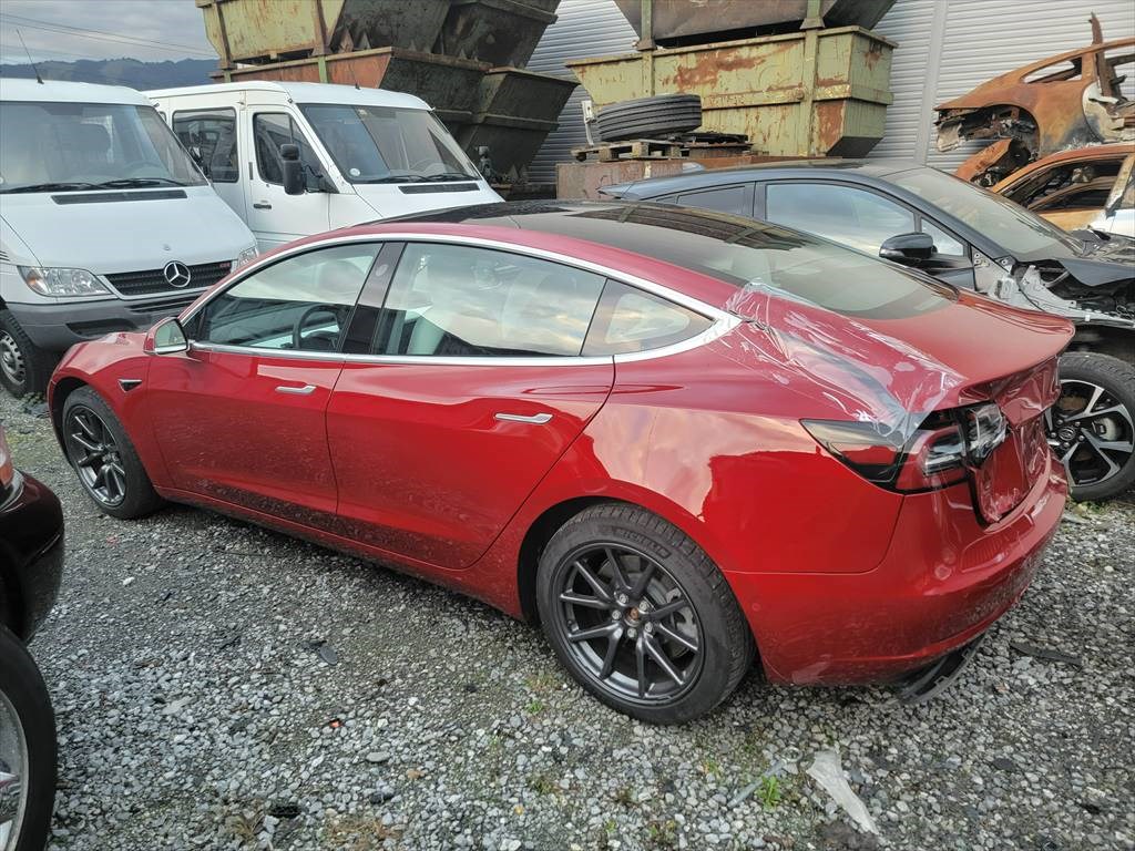 TESLA Model 3 Long Range Dual Motor AWD-image-1