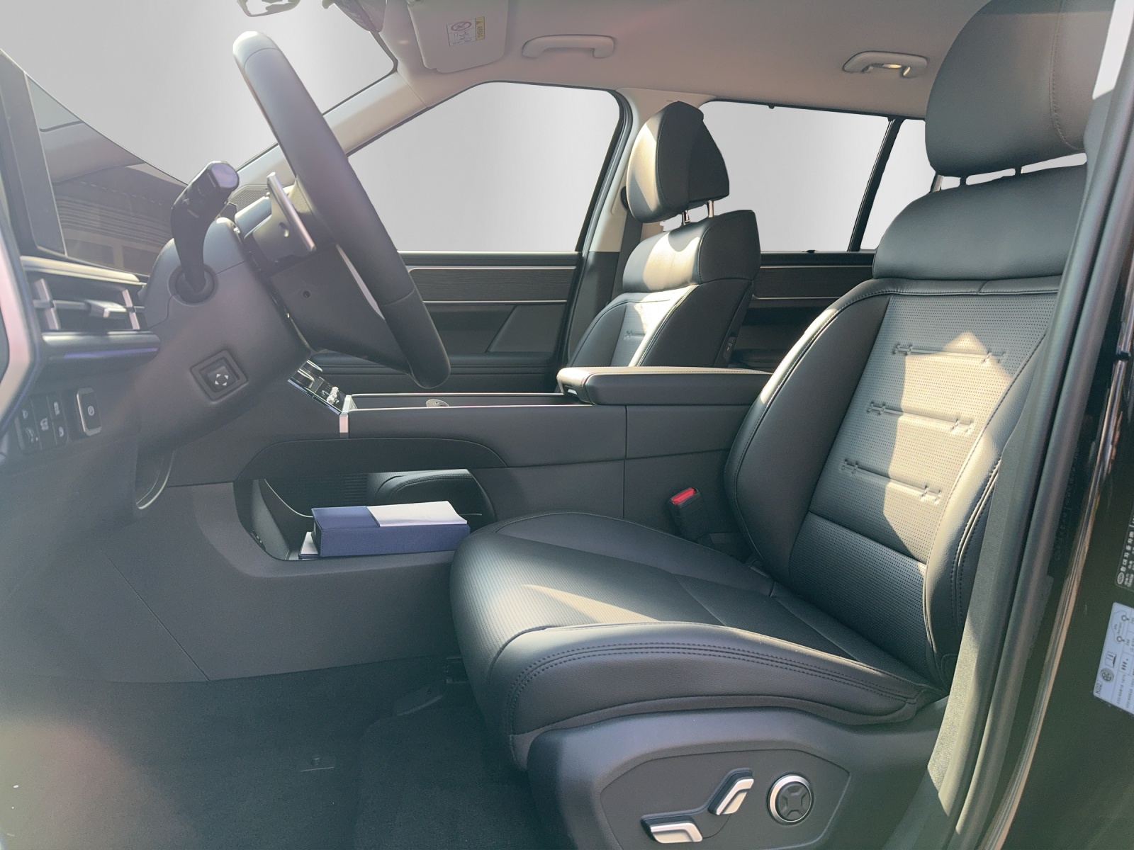HYUNDAI Santa Fe 1.6 PHEV Ver.4WD-image-11