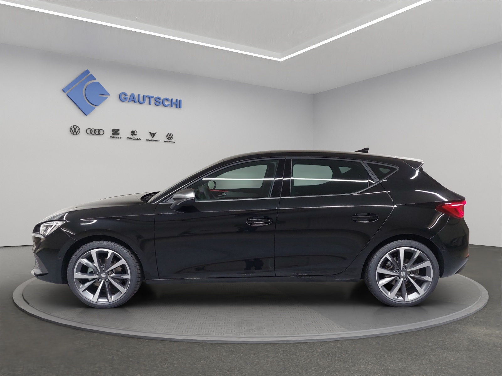 SEAT Leon 1.5 eTSI mHEV DSG Move FR-image-1