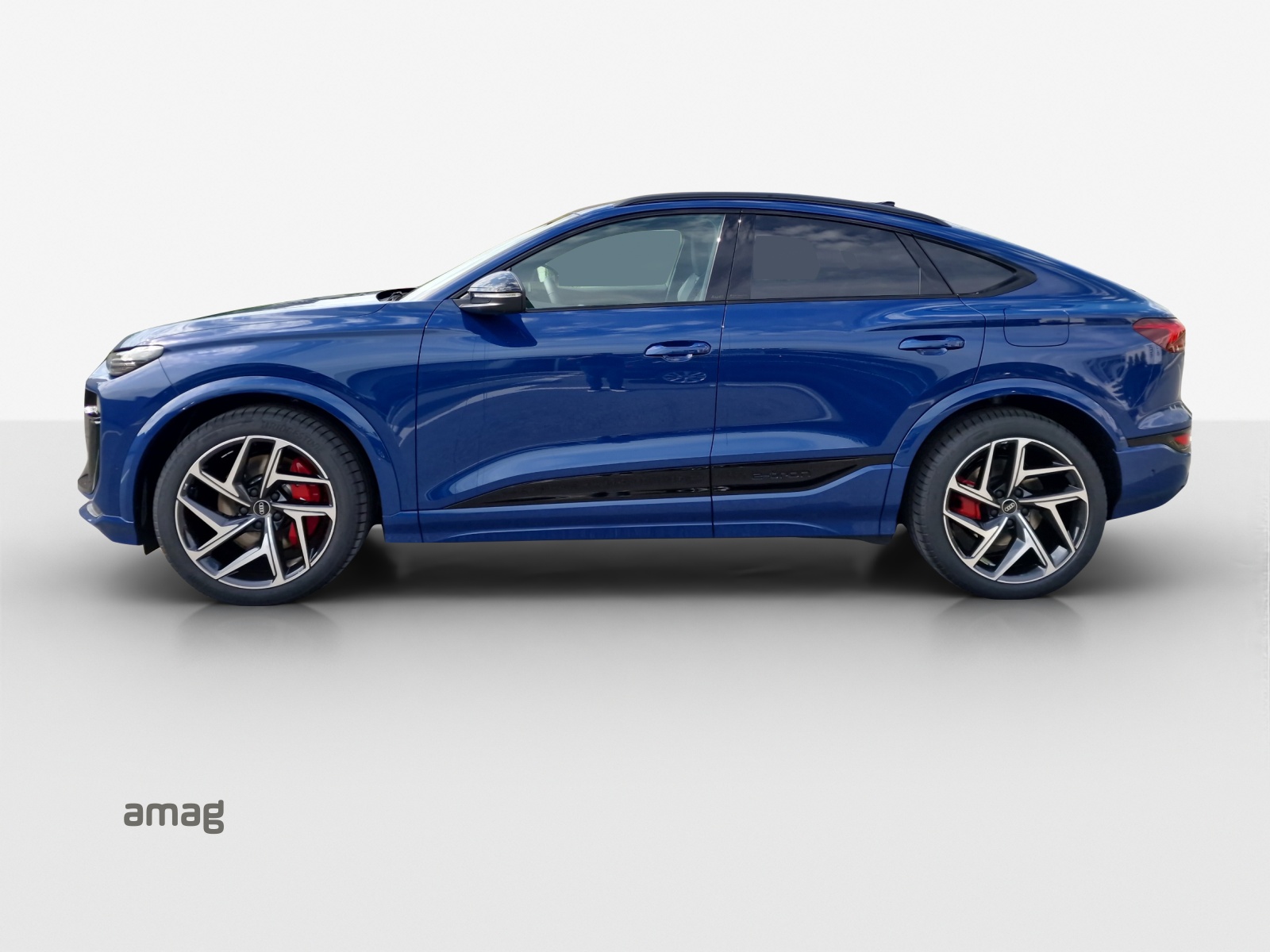AUDI SQ6 Sportback e-tron quattro-image-1