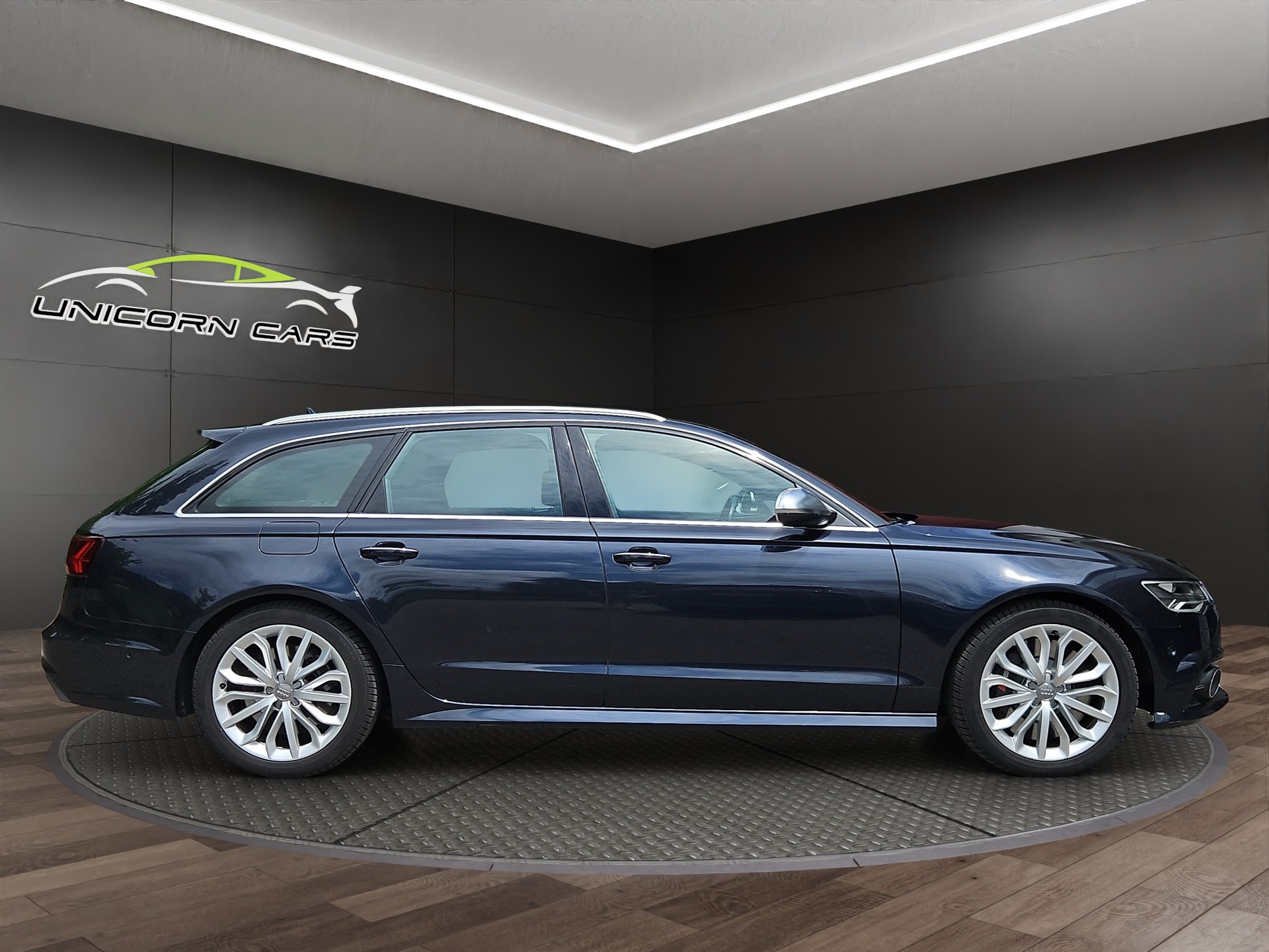 AUDI S6 Avant 4.0 TFSI V8 quattro S-tronic-image-1