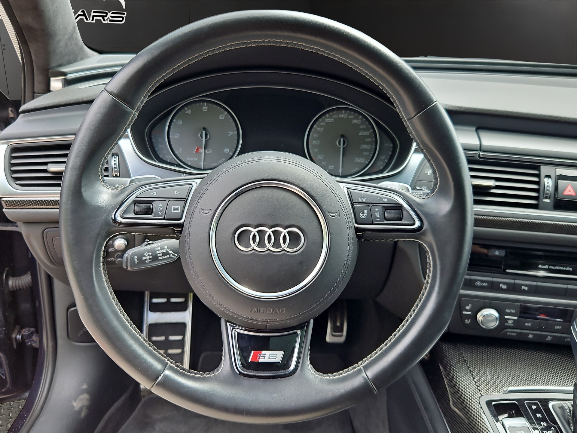 AUDI S6 Avant 4.0 TFSI V8 quattro S-tronic-image-13