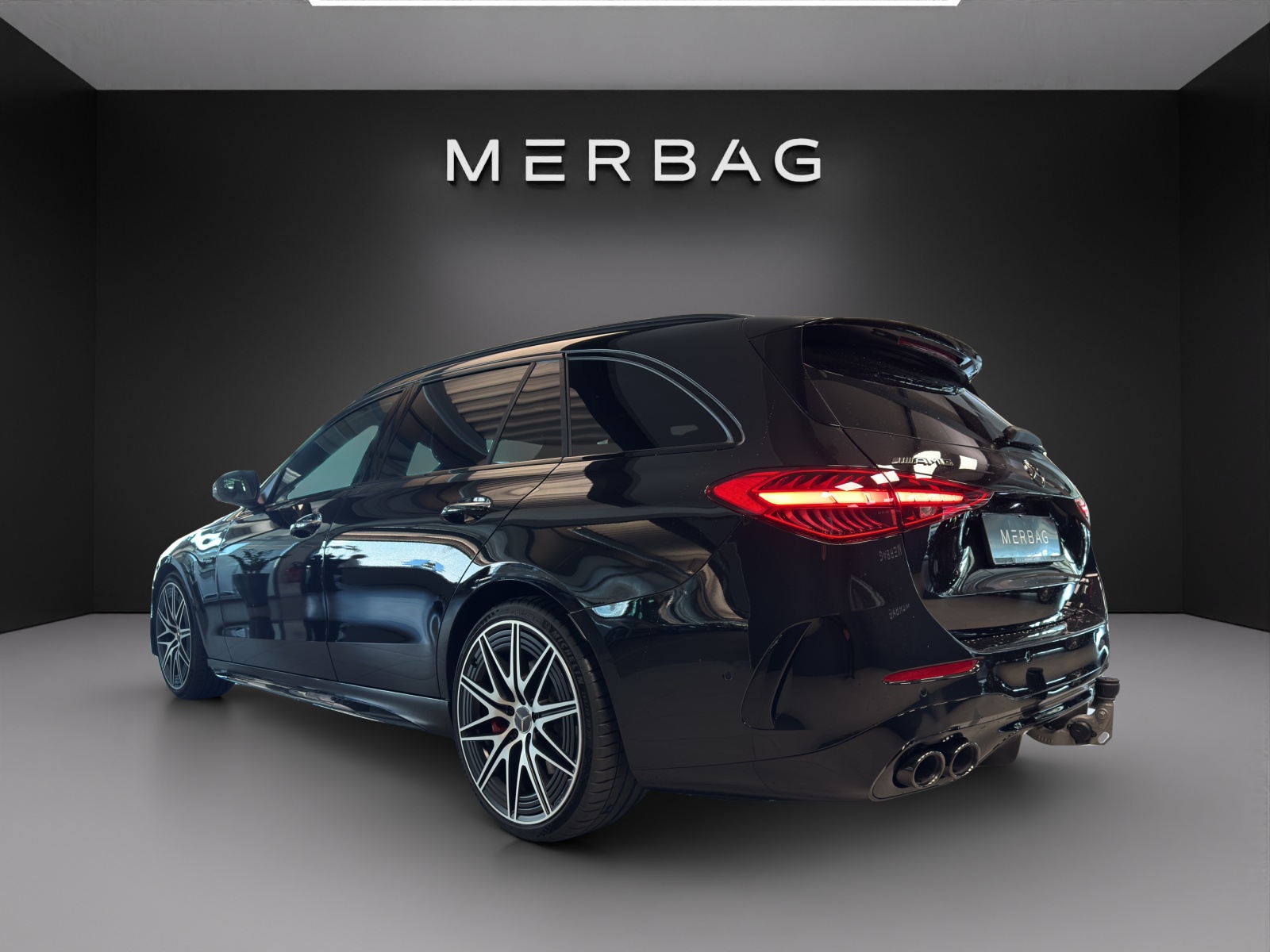 MERCEDES-BENZ C 43 AMG T 4M Executive-image-3