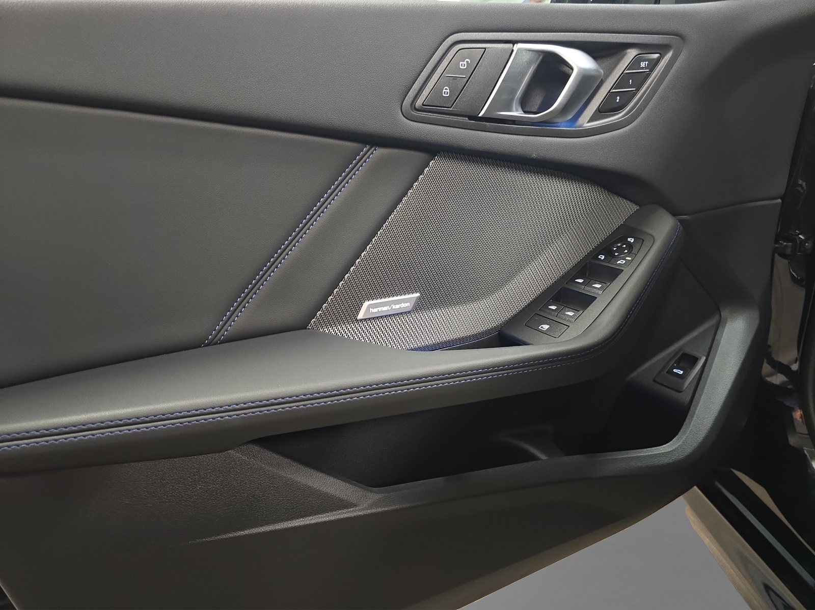 BMW 120d M Sport Pro-image-15