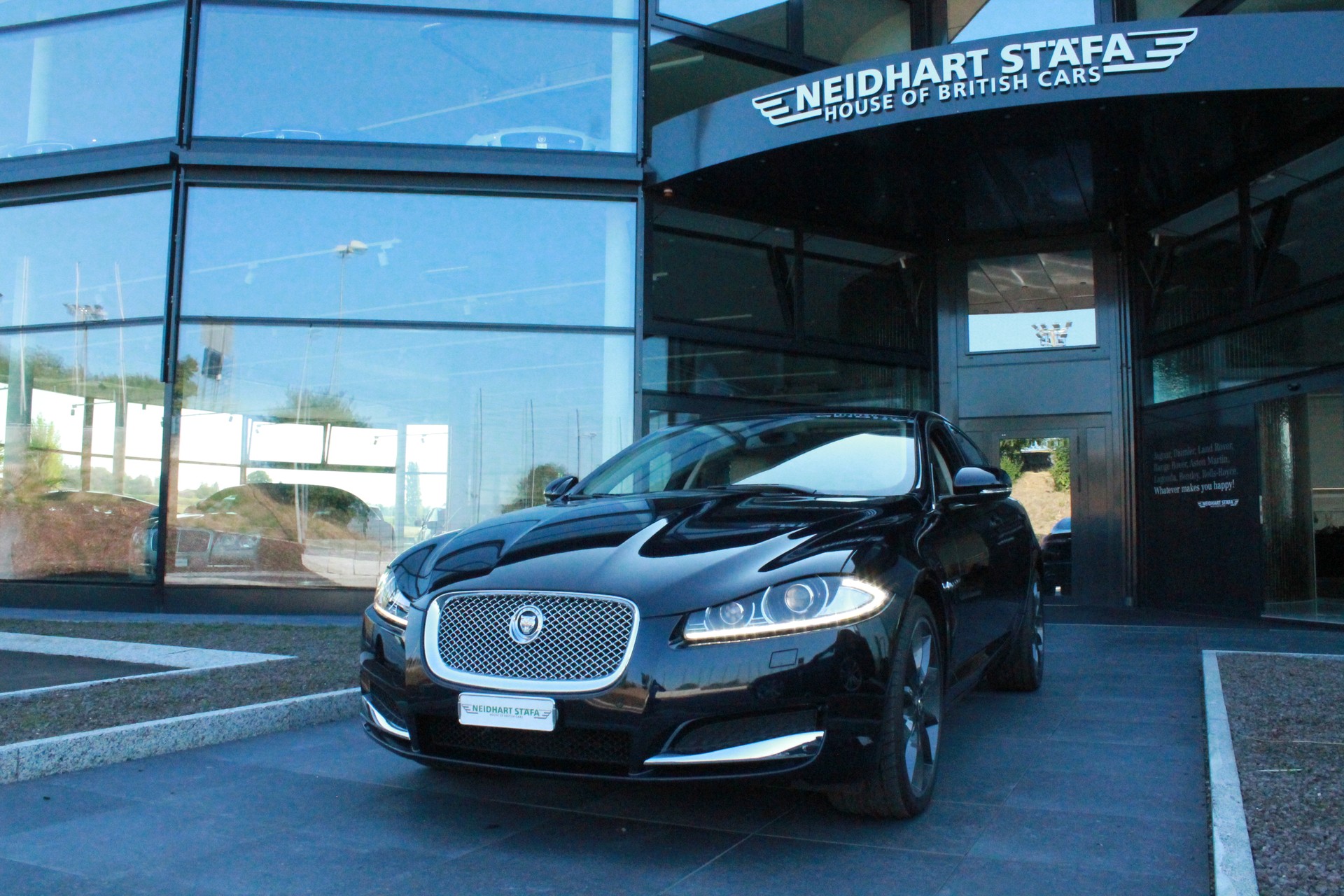 JAGUAR XF 3.0d V6-image-0