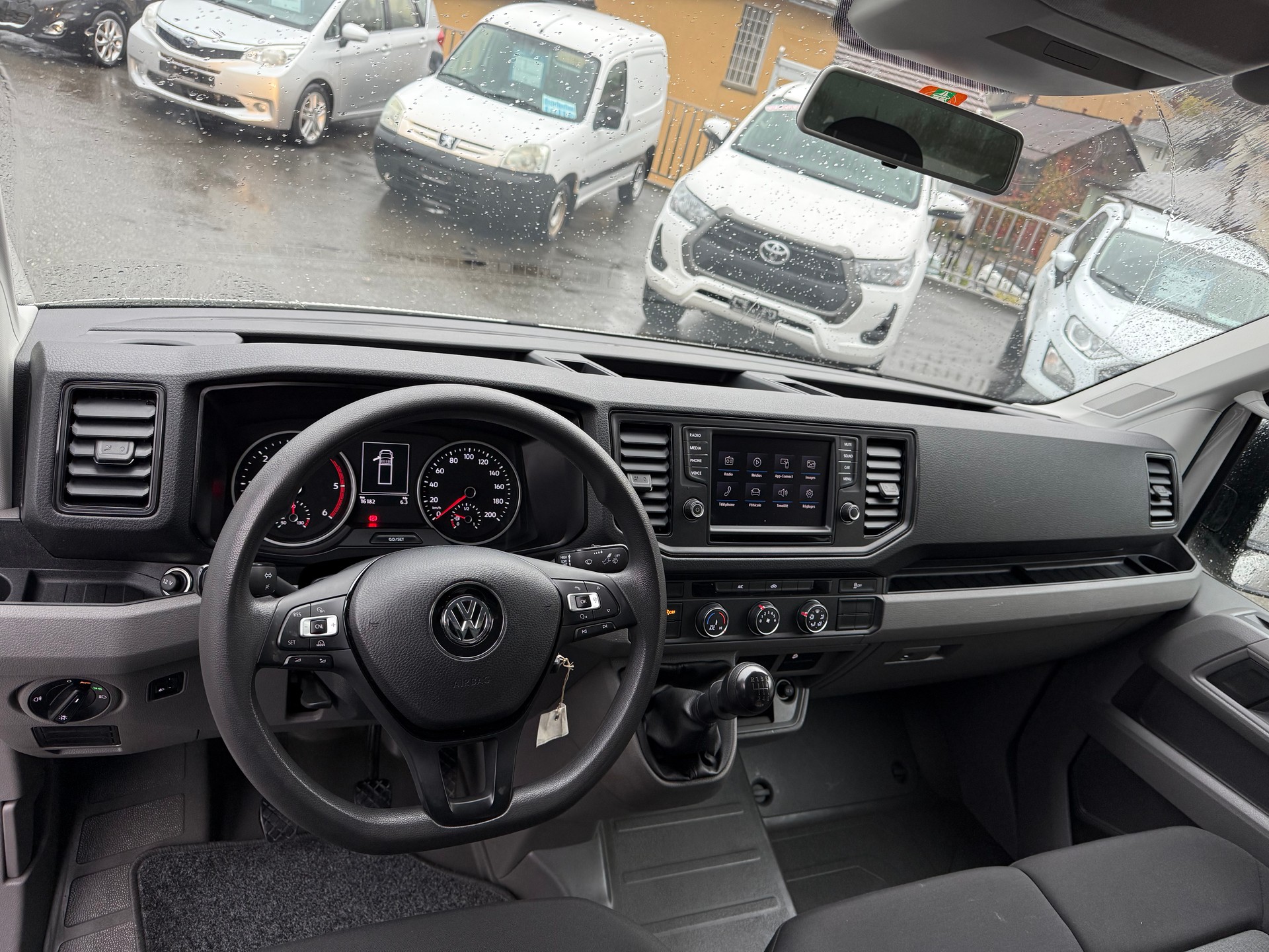 VW Crafter 35 2.0 BiTDI Entry L3 4Motion-image-12