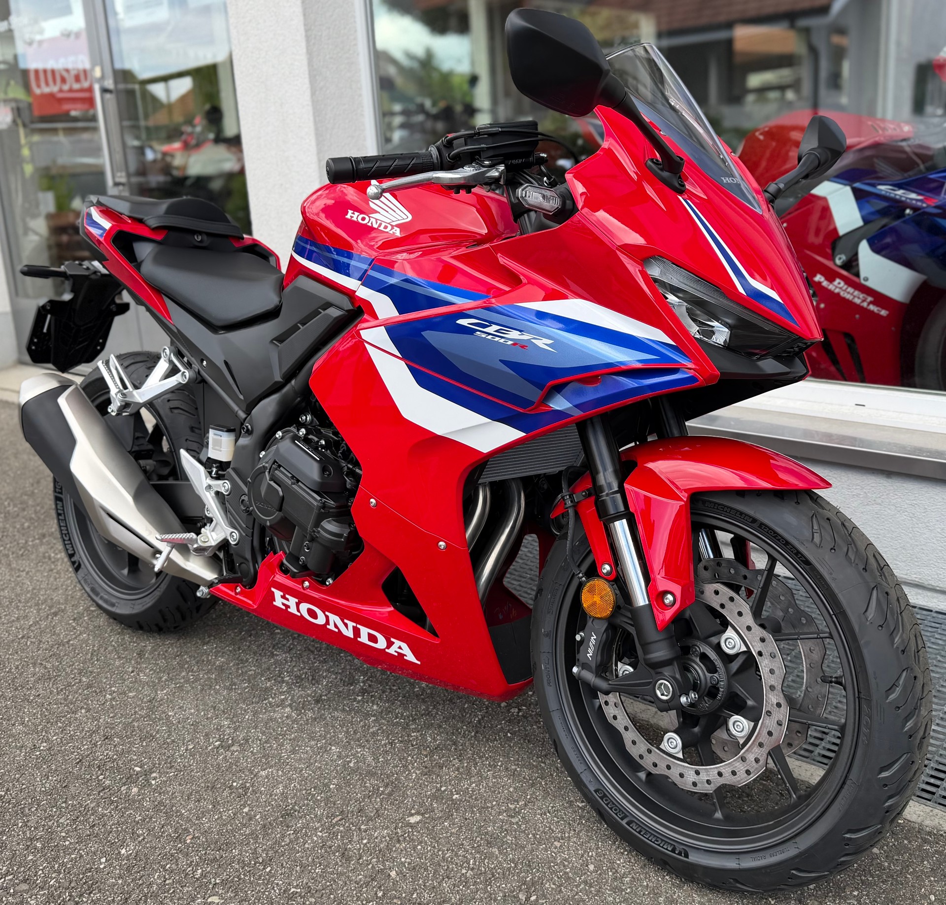 HONDA CBR 500 R - * E-Clutch * - 2026-showroom-element-2