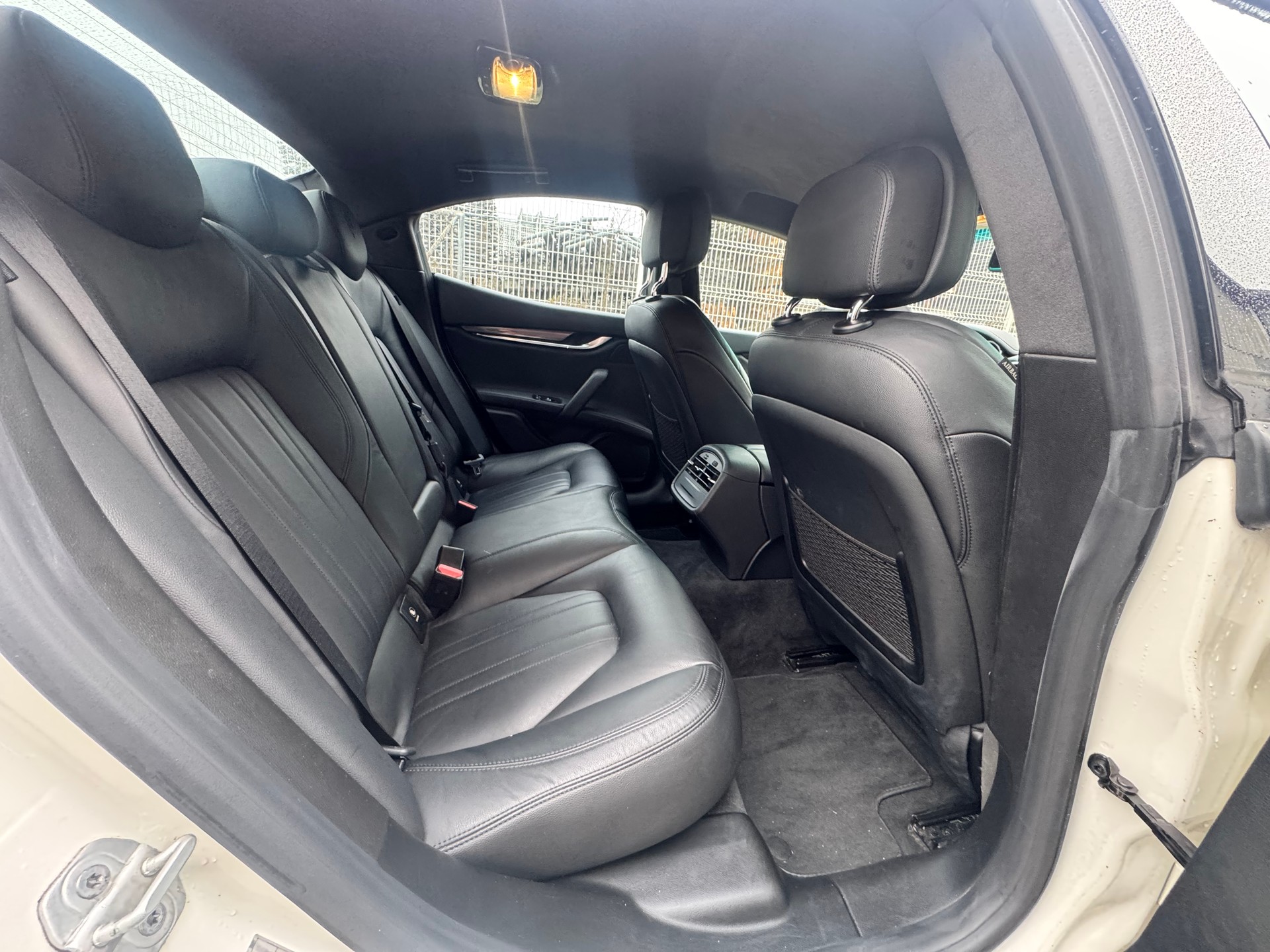 MASERATI Ghibli D 3.0 V6 Automatica-image-9