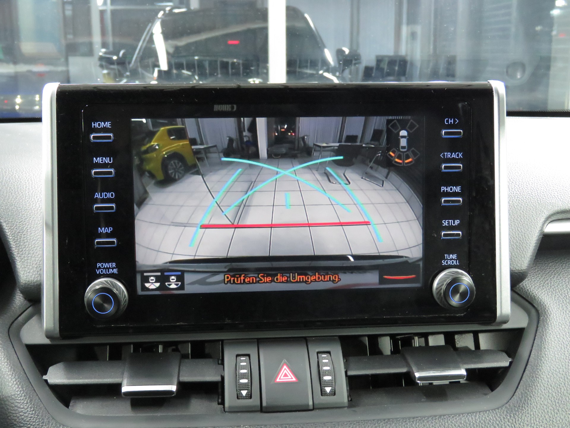 TOYOTA RAV-4 2.5 HSD Premium e-CVT 2WD (Automat)-image-15